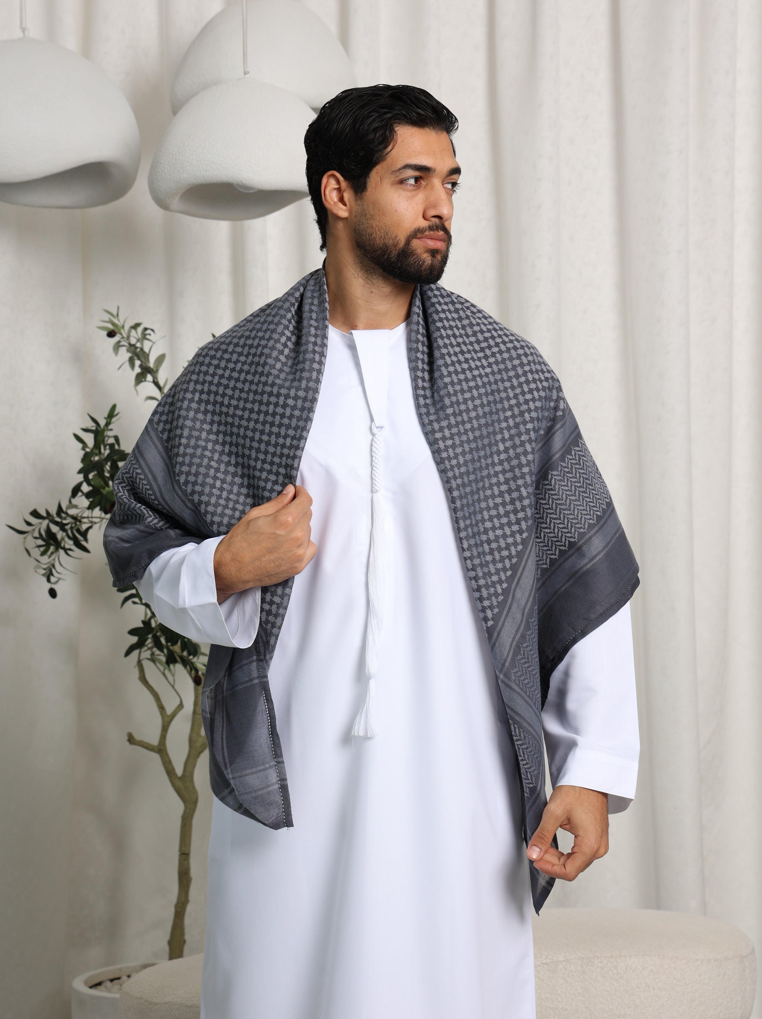Grey Arab Shemagh
