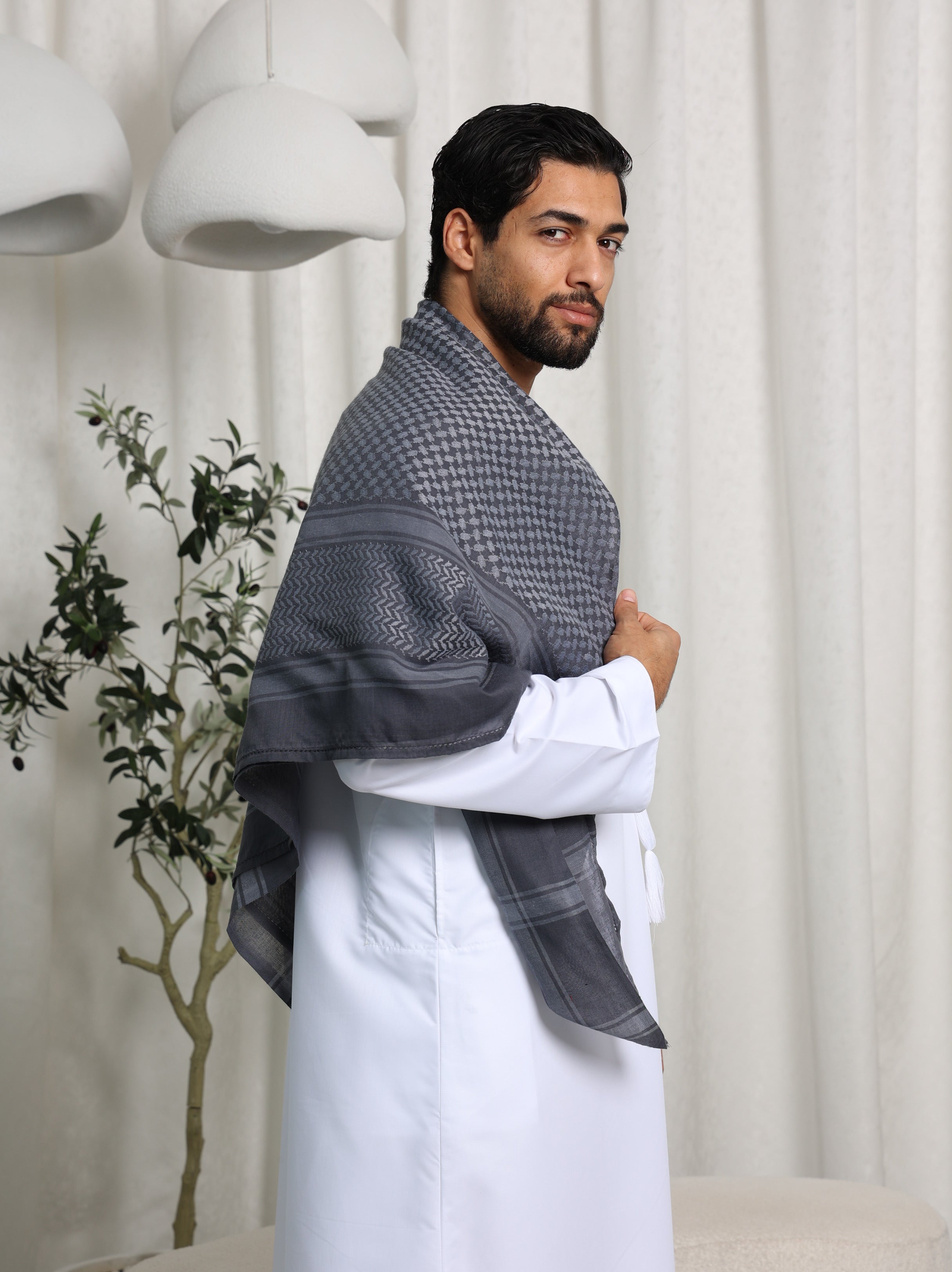 Grey Arab Shemagh