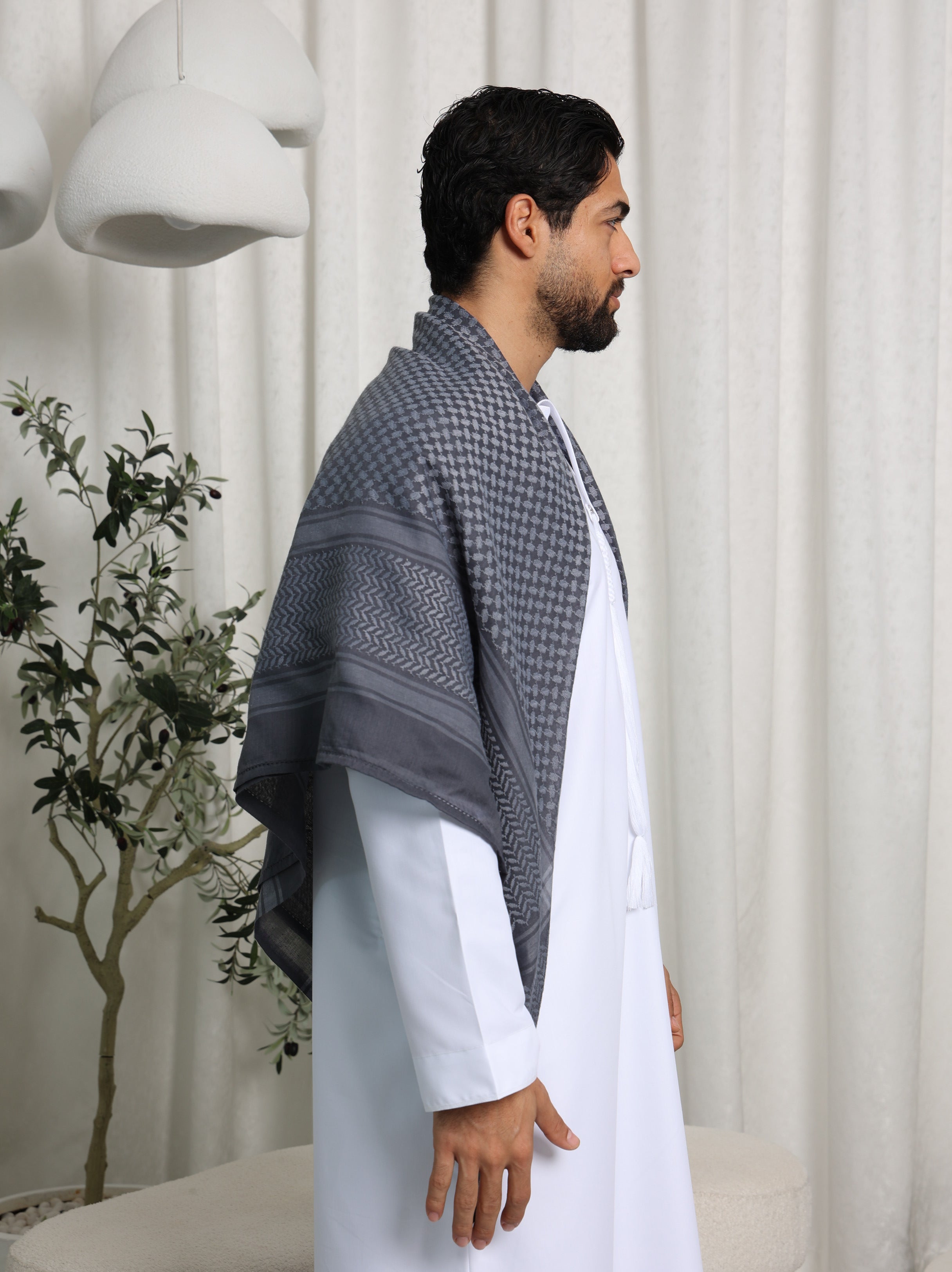 Grey Arab Shemagh