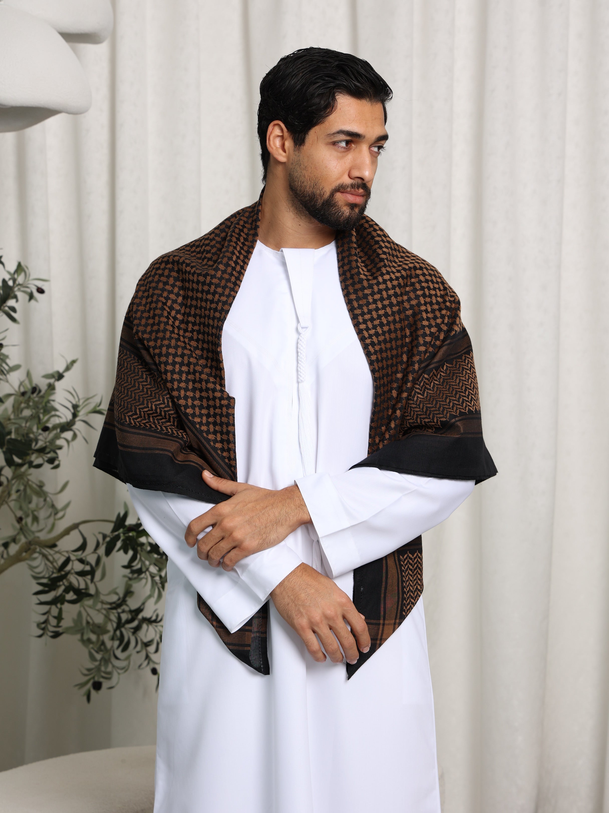 Black & Gold Shemagh