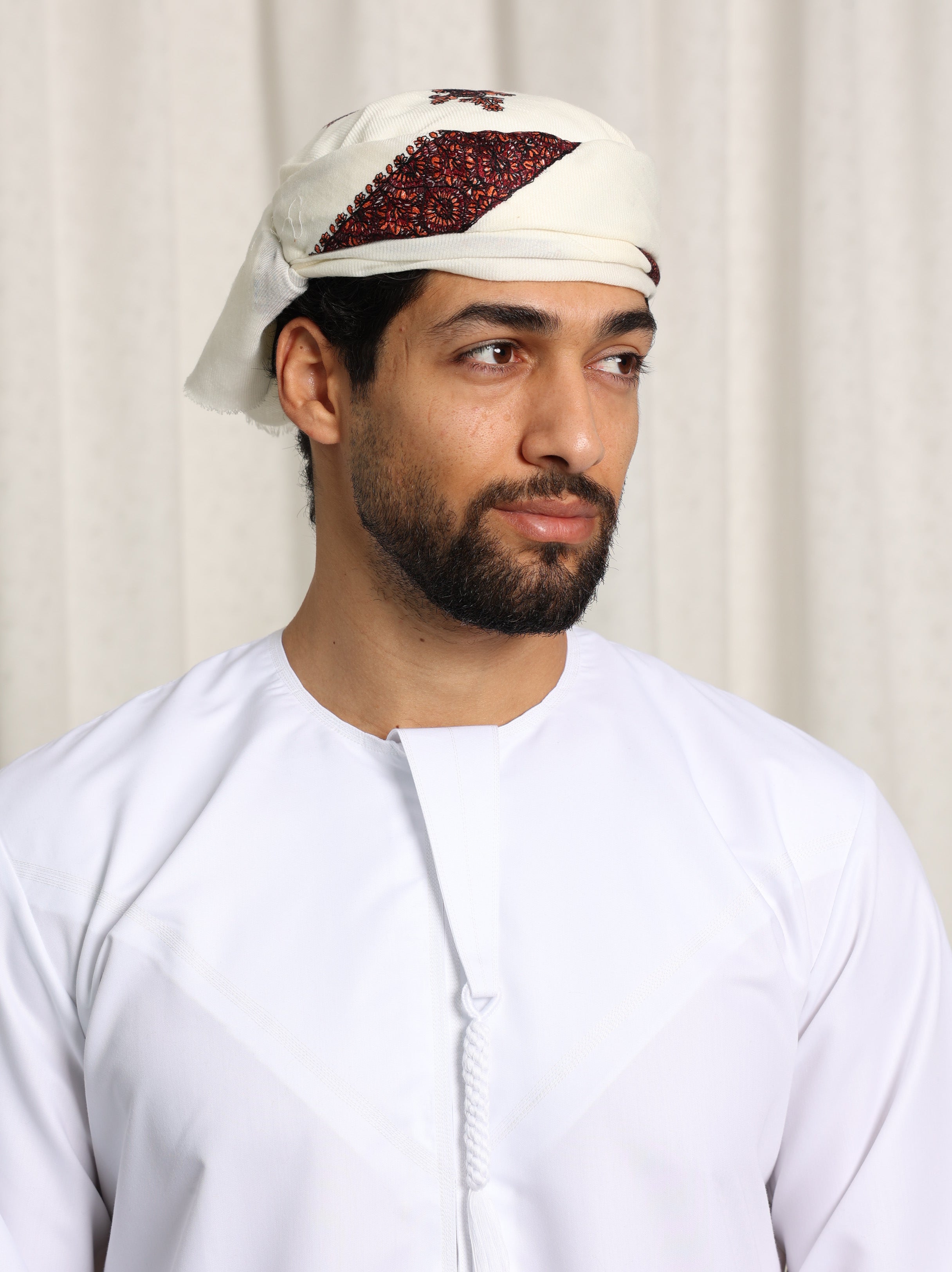 Mens Cream Ready Made Yemeni Shemagh