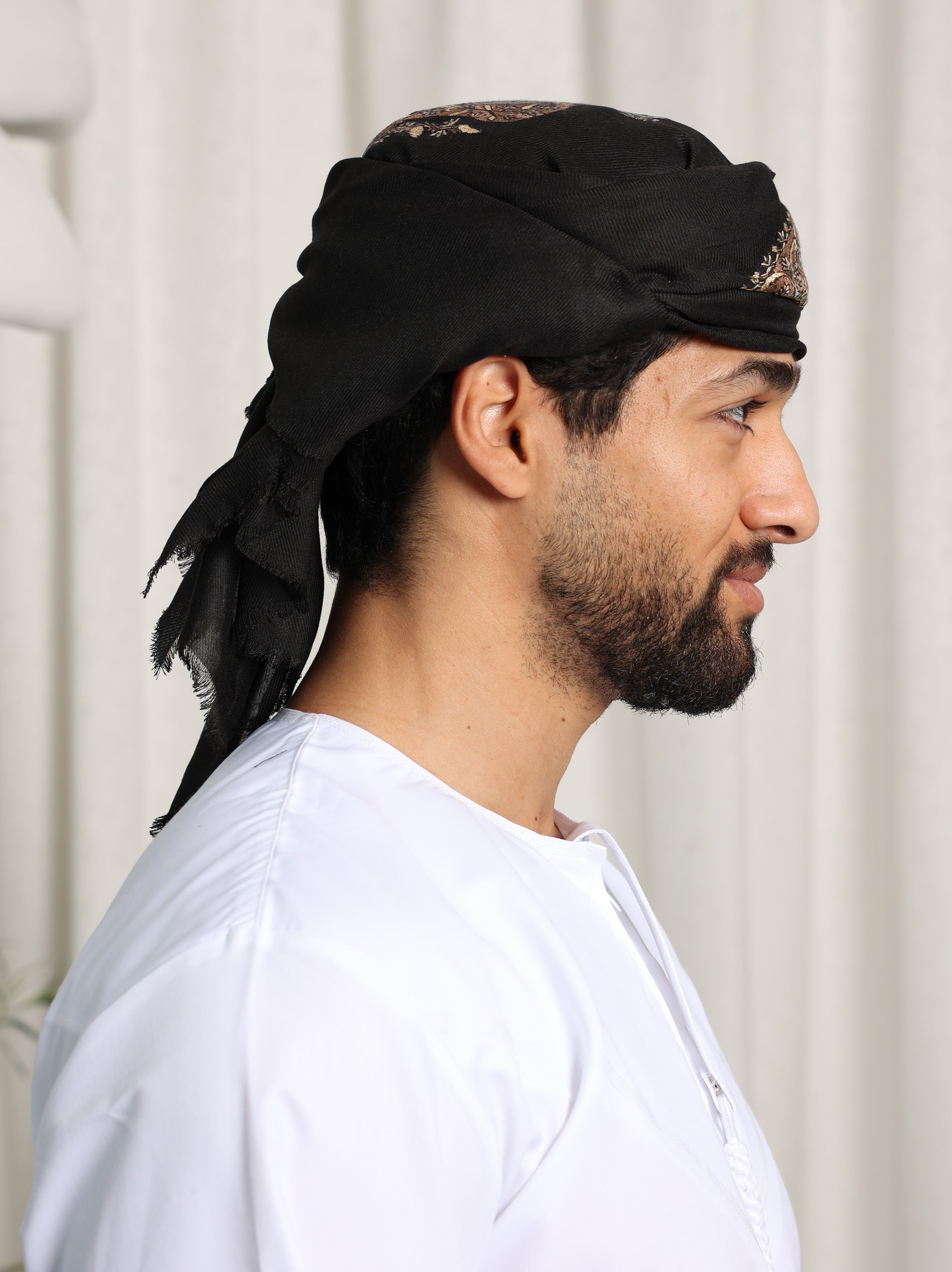 Mens Black Ready Made Yemeni Shemagh