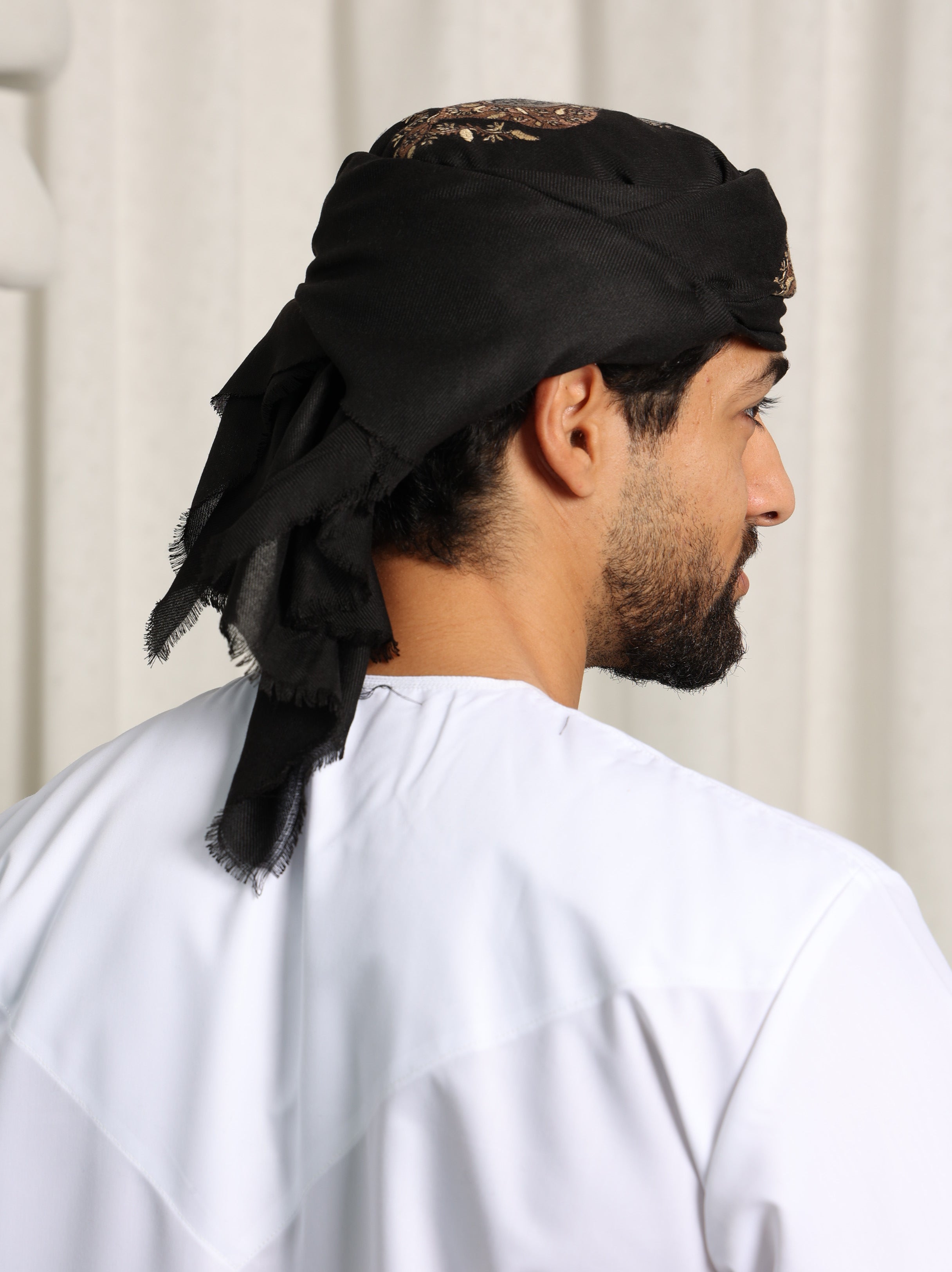 Mens Black Ready Made Yemeni Shemagh