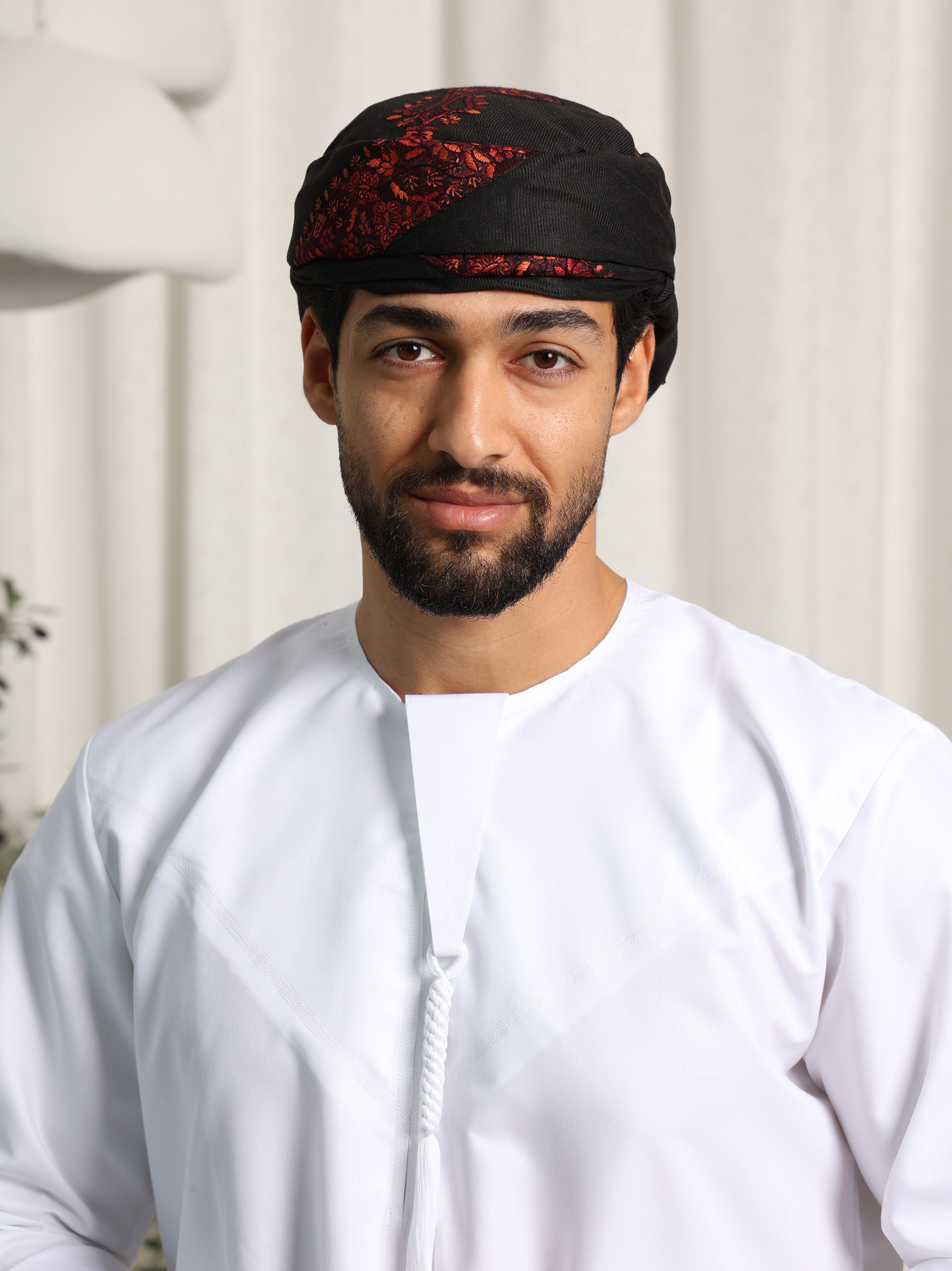 Mens Black Ready Made Yemeni Shemagh
