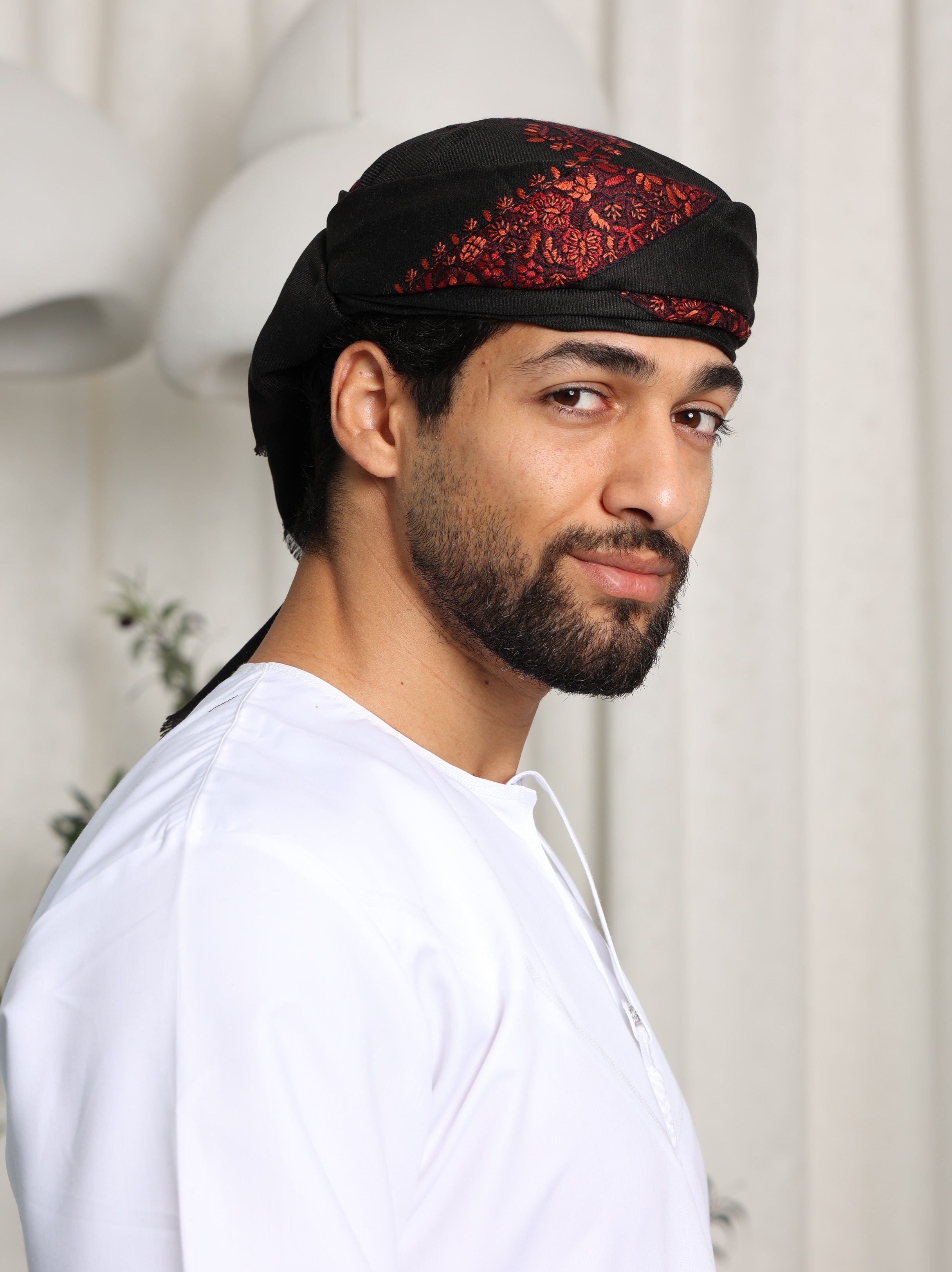 Ready Made Pre-Wrapped & Stitched Shemagh
