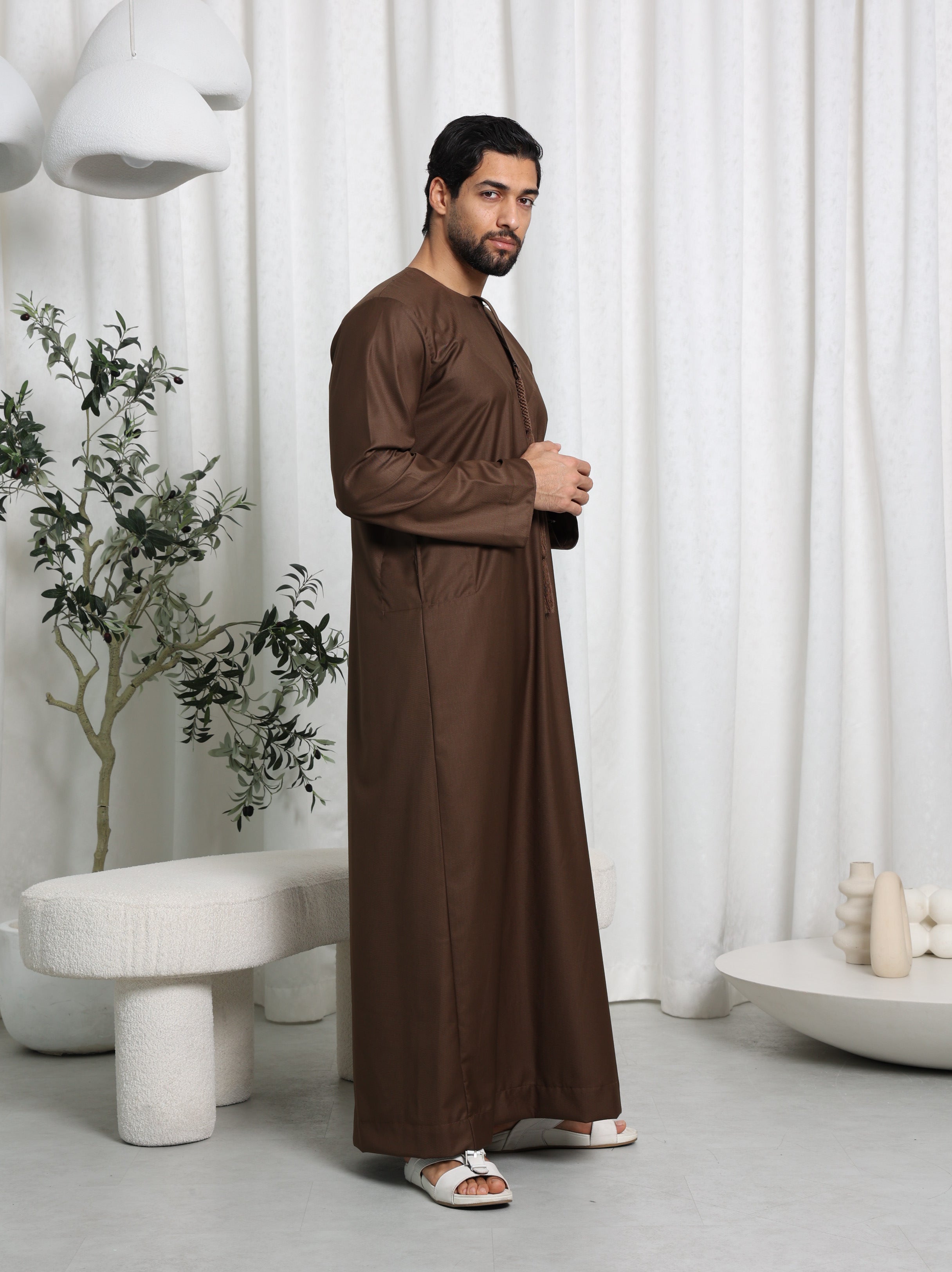 Premium Brown Emirati Thobe