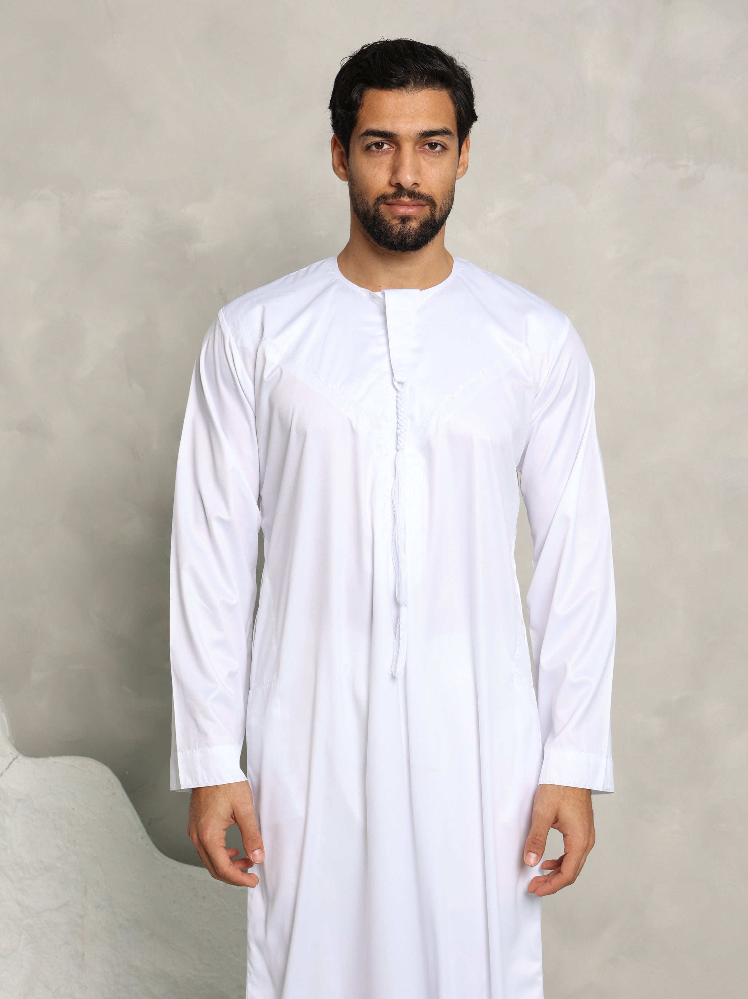 White Emirati Thobe