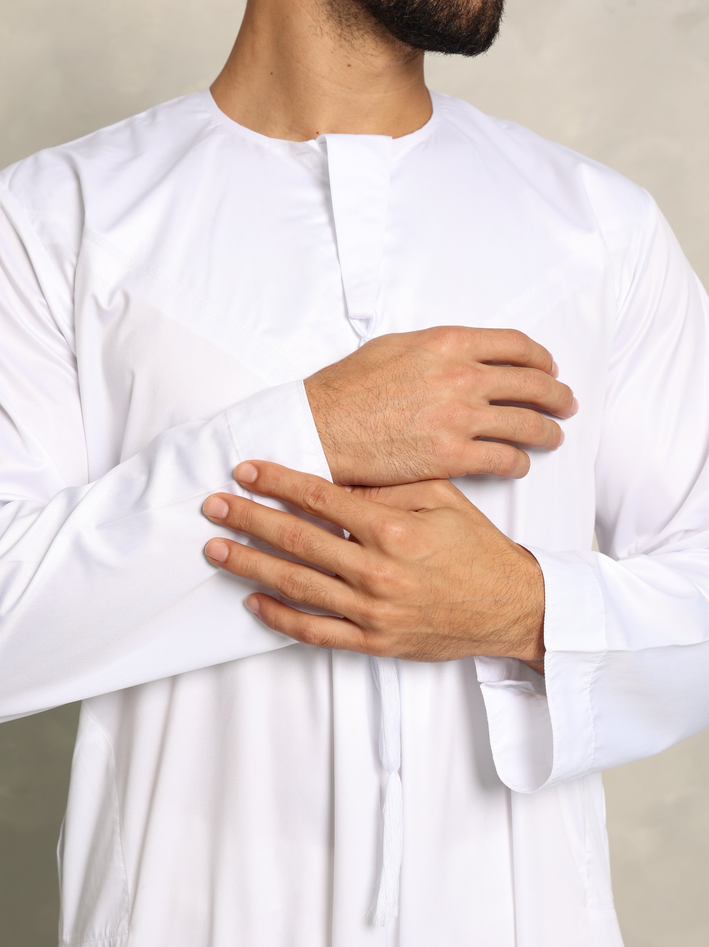 White Emirati Thobe