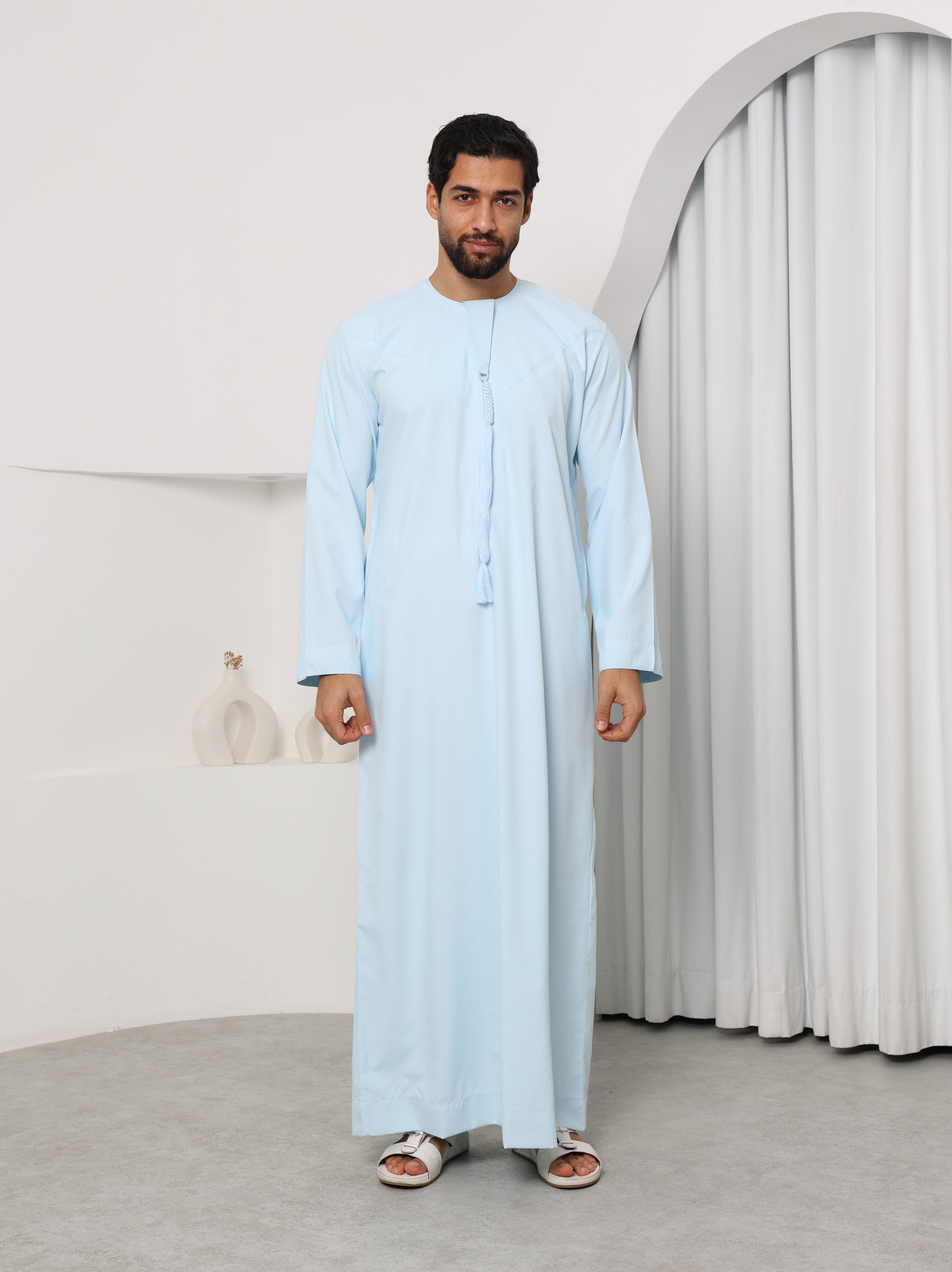 Classic Ice Blue Emirati Thobe