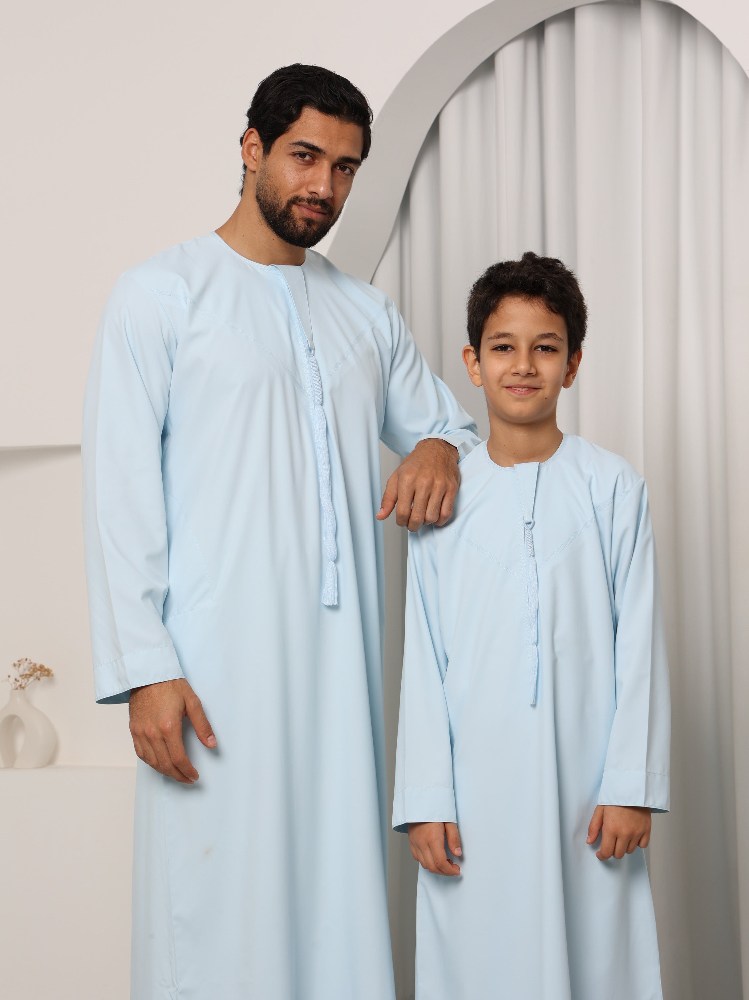 Classic Ice Blue Emirati Thobe