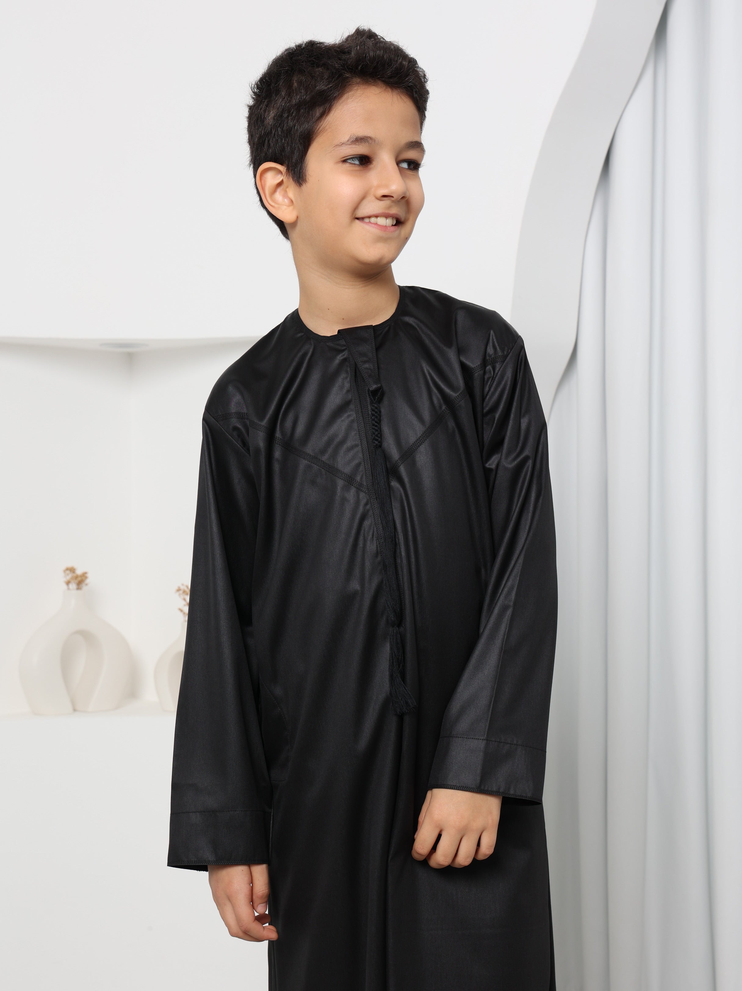 Kids Black Emirati Thobe