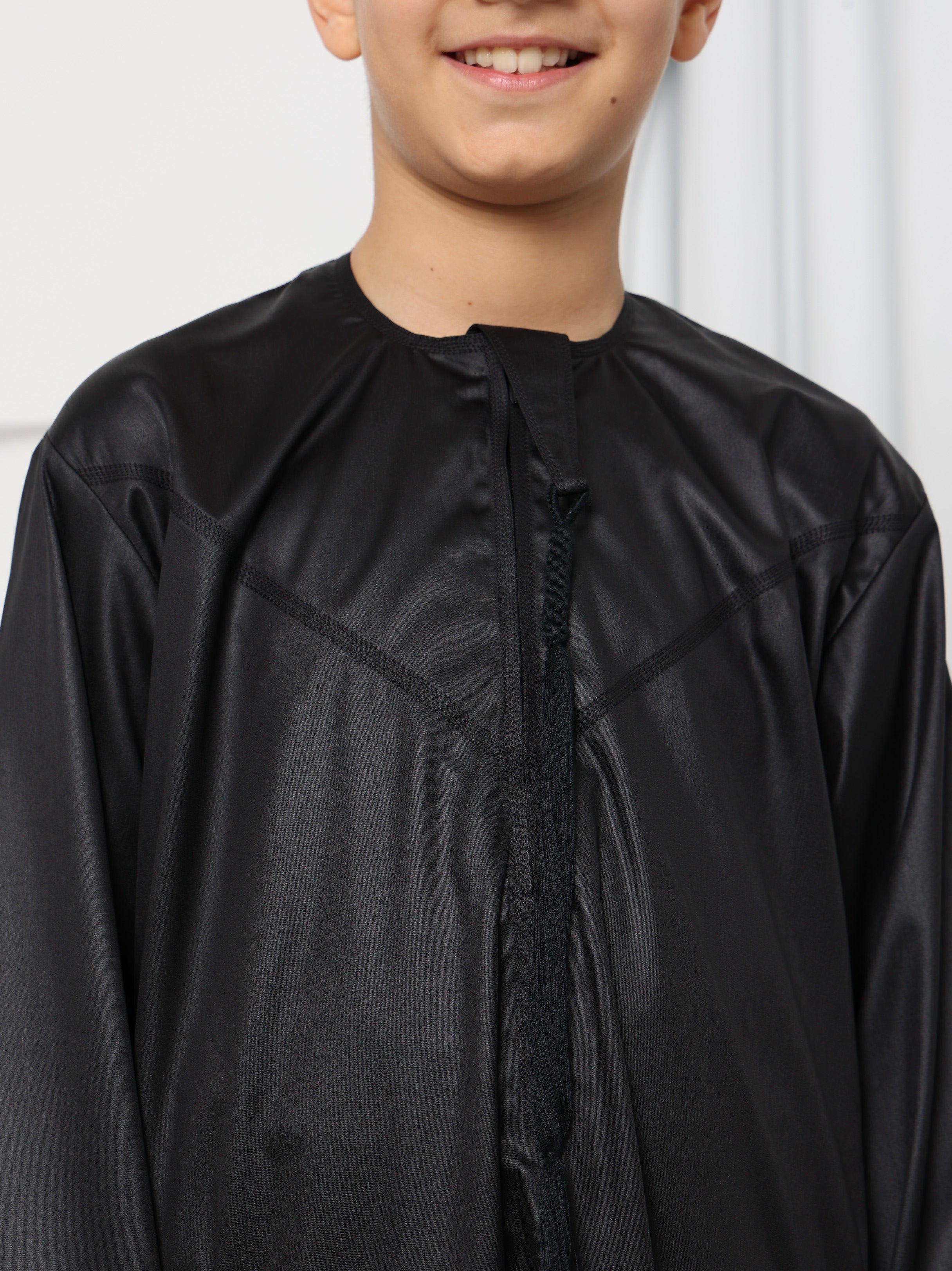 Kids Black Emirati Thobe
