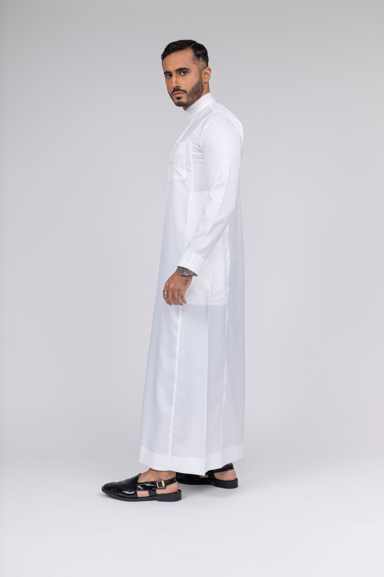 Cream Al Aseel Embroidered Thobe