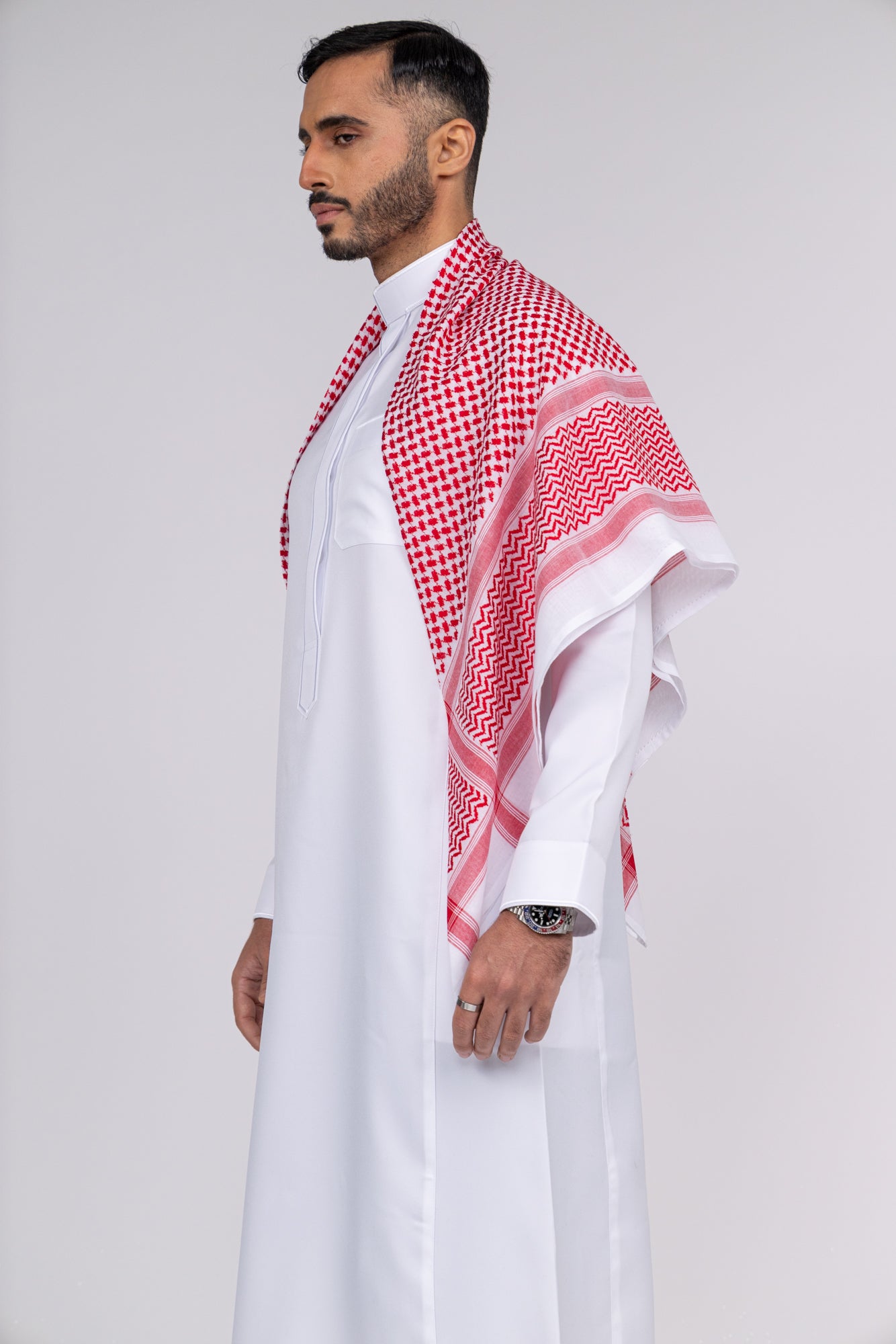 Red & White Arab Shemagh Headscarf