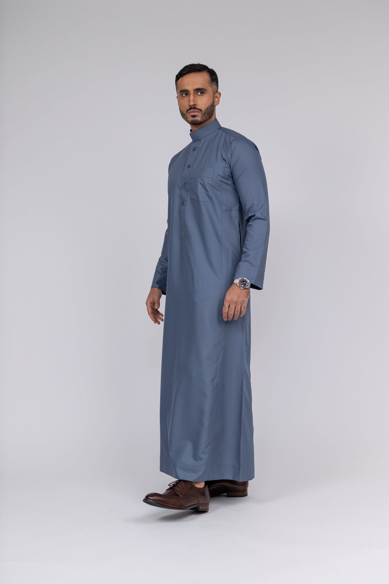 Grey Al-Aseel Thobe