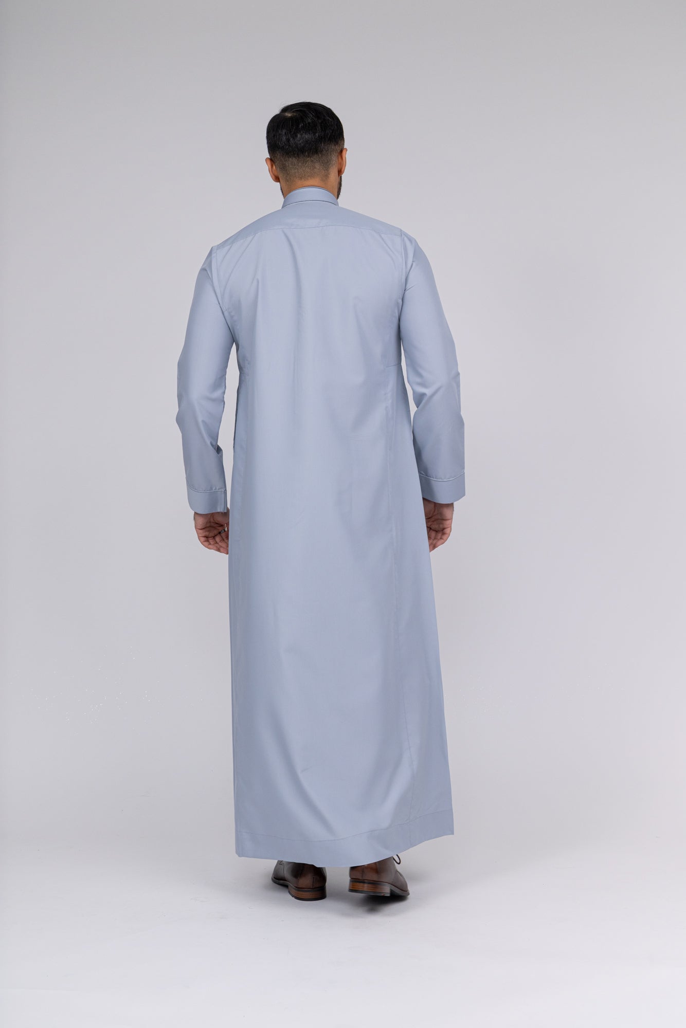 Silver Al-Aseel Embroidered Thobe