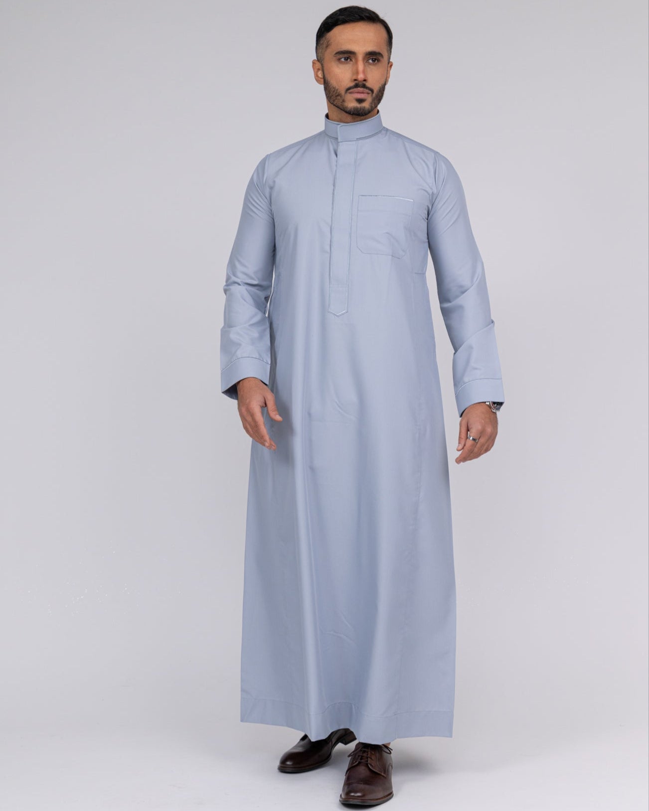 Silver Al-Aseel Embroidered Thobe
