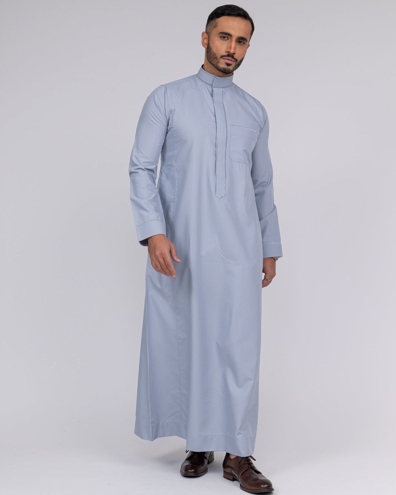 Silver Al-Aseel Embroidered Thobe