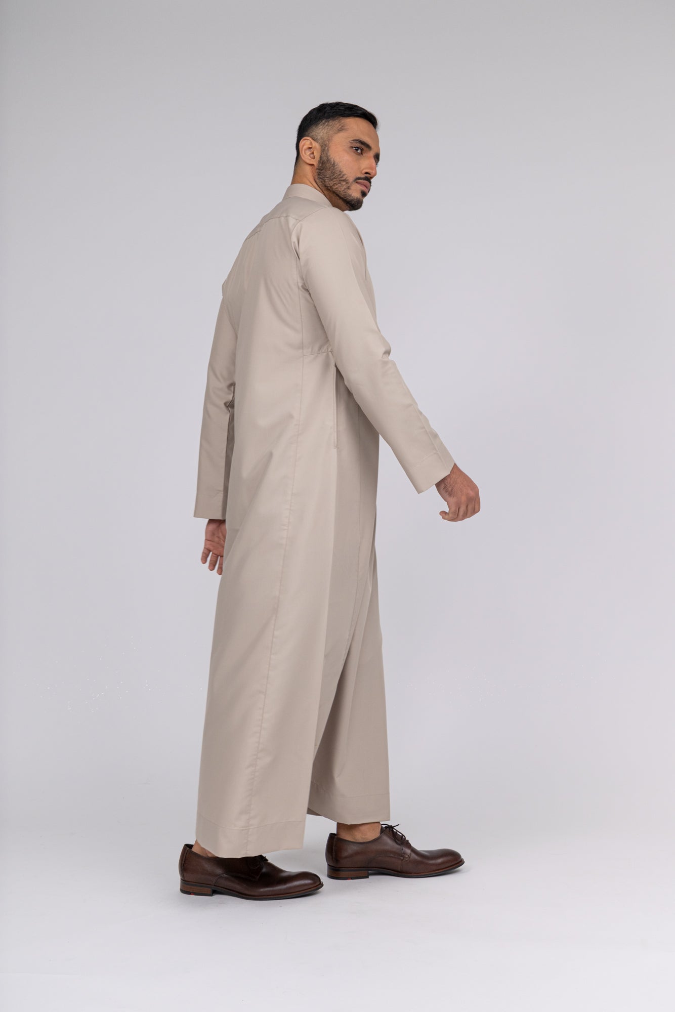 Beige Al-Aseel Thobe