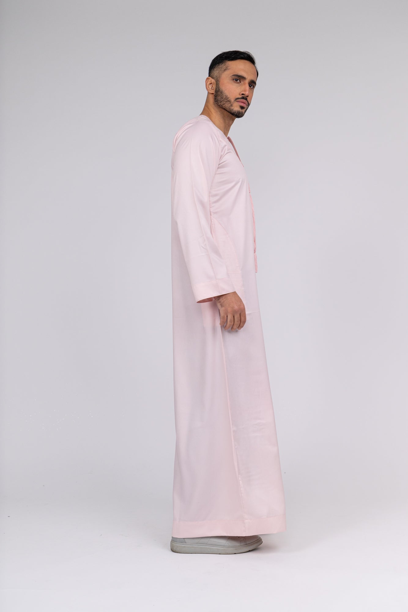 Pink Emirati Thobe