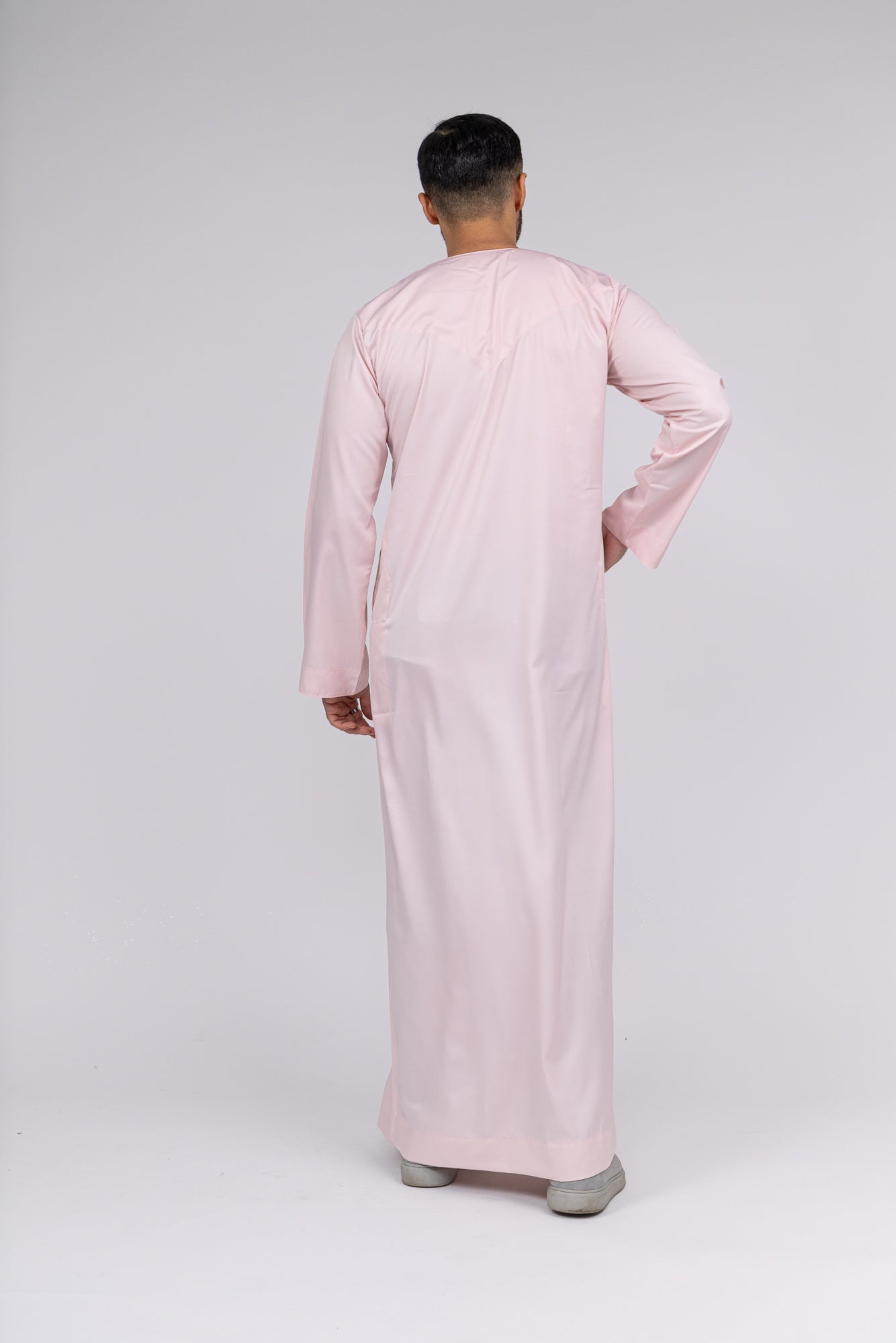 Pink Emirati Thobe