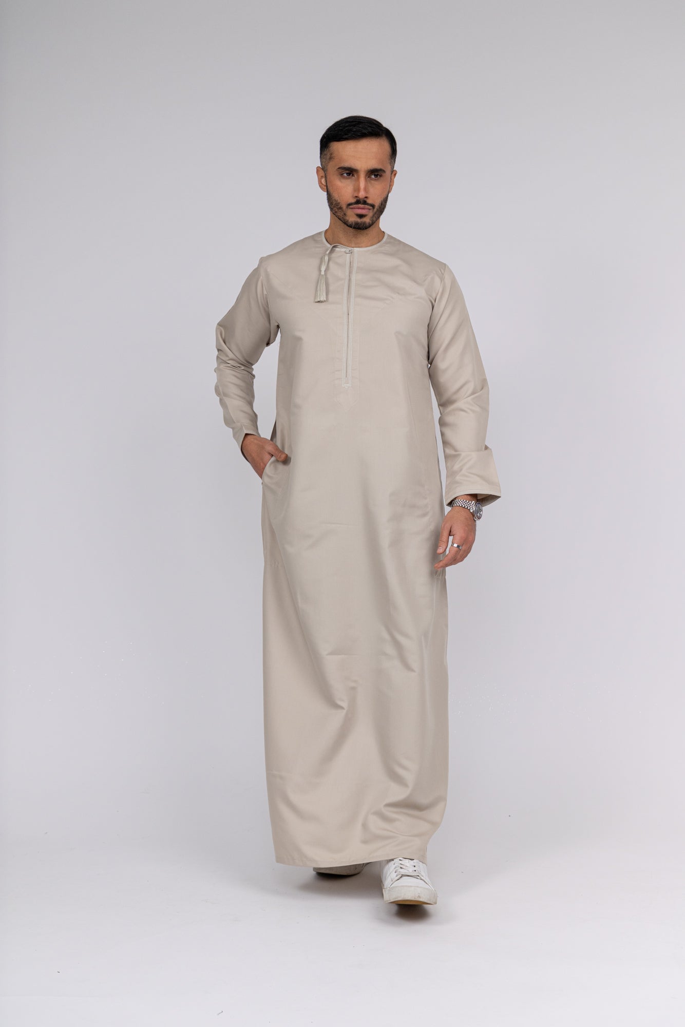 Beige Omani Thobe