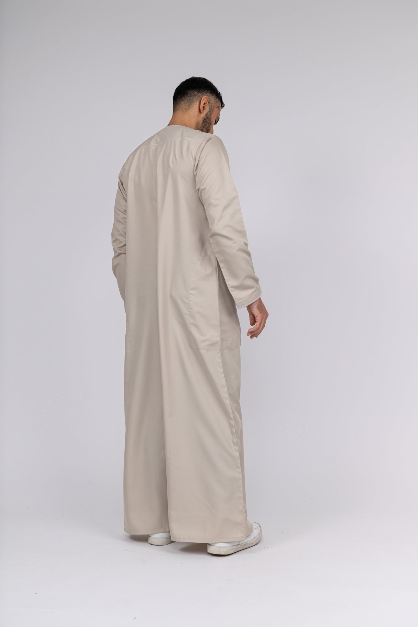 Beige Omani Thobe