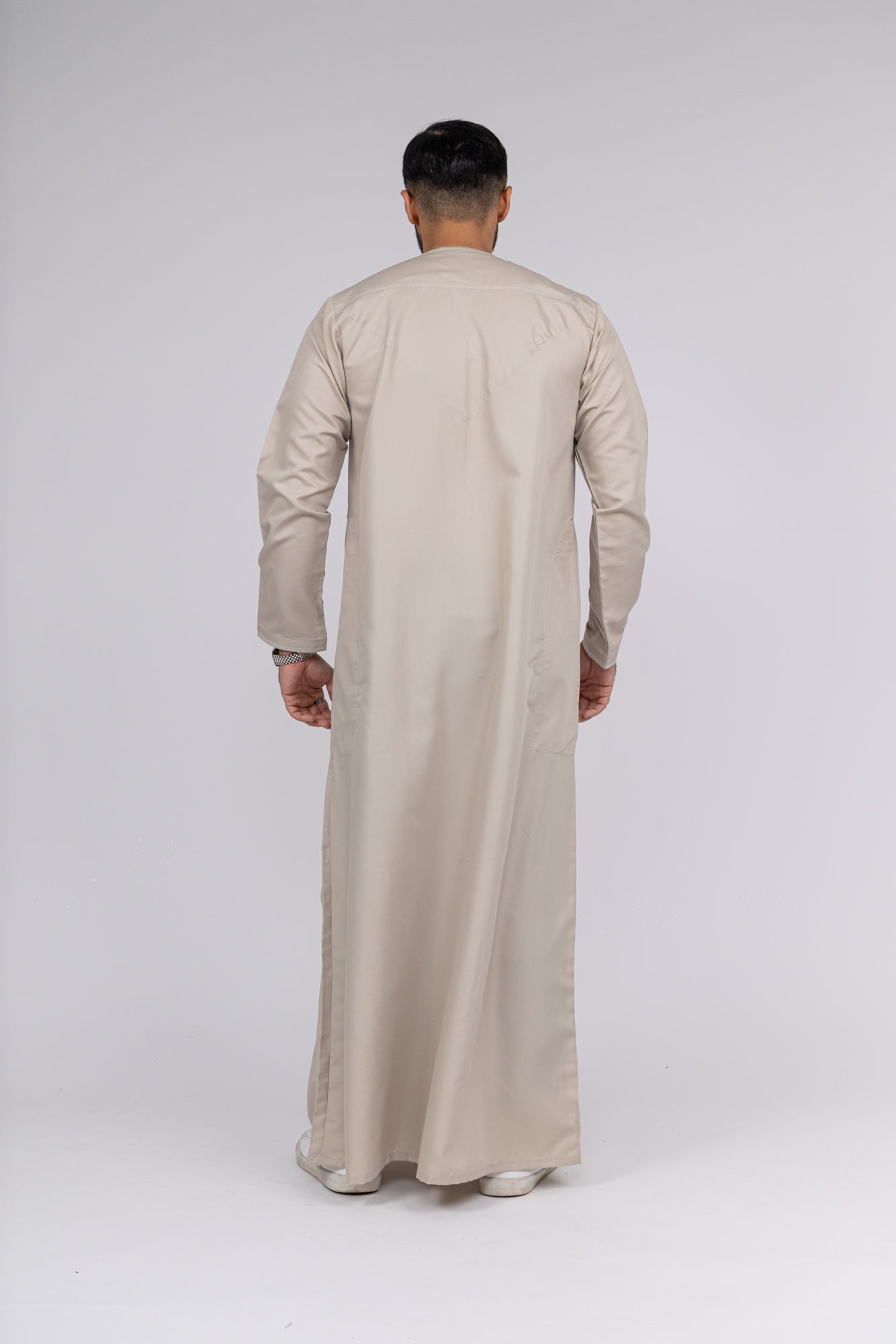 Beige Omani Thobe