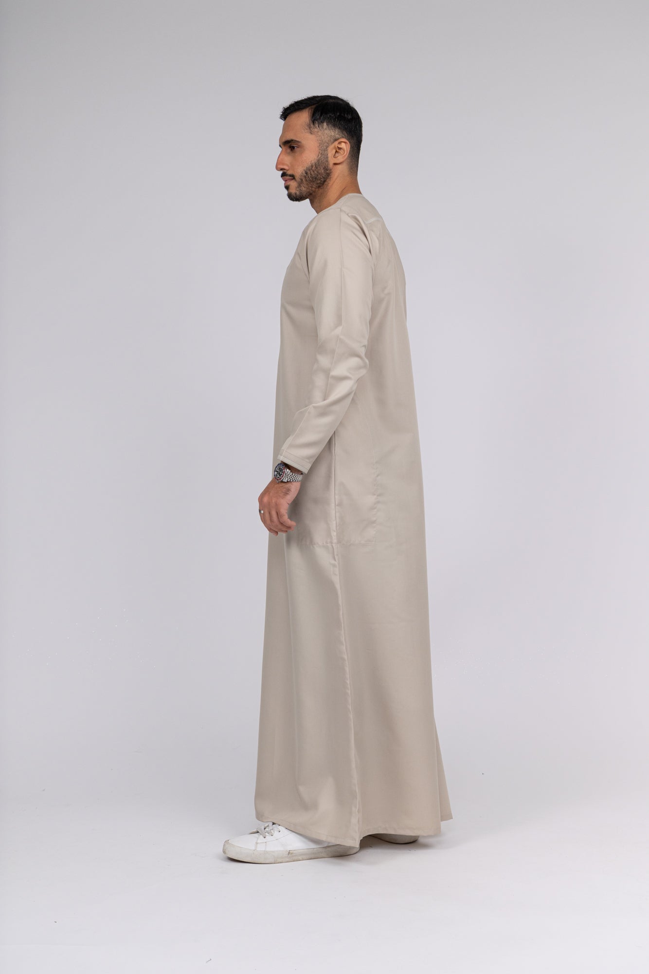 Beige Omani Thobe