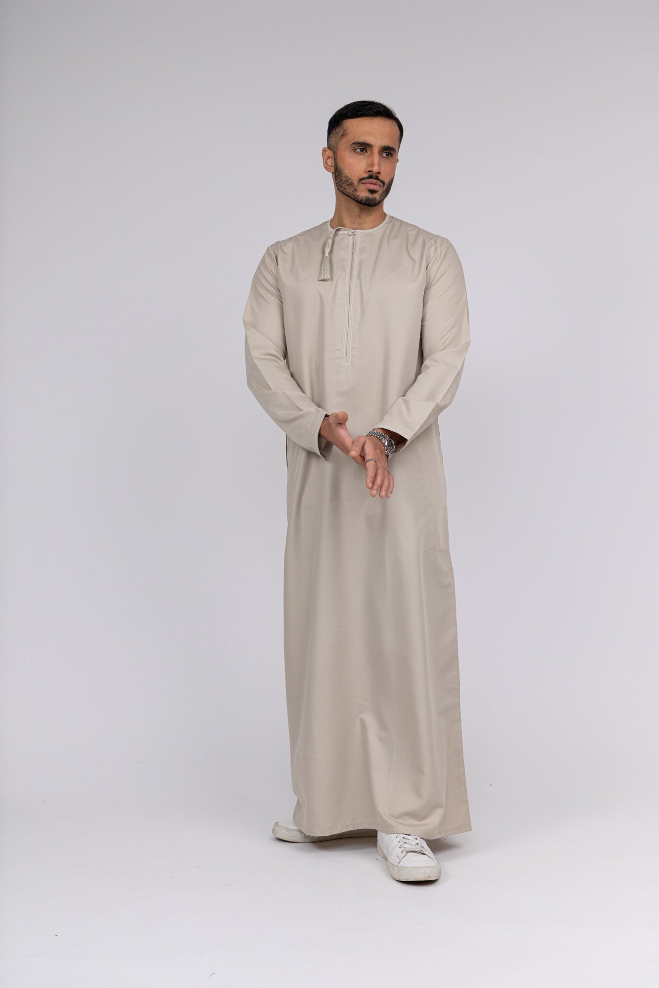 Beige Omani Thobe