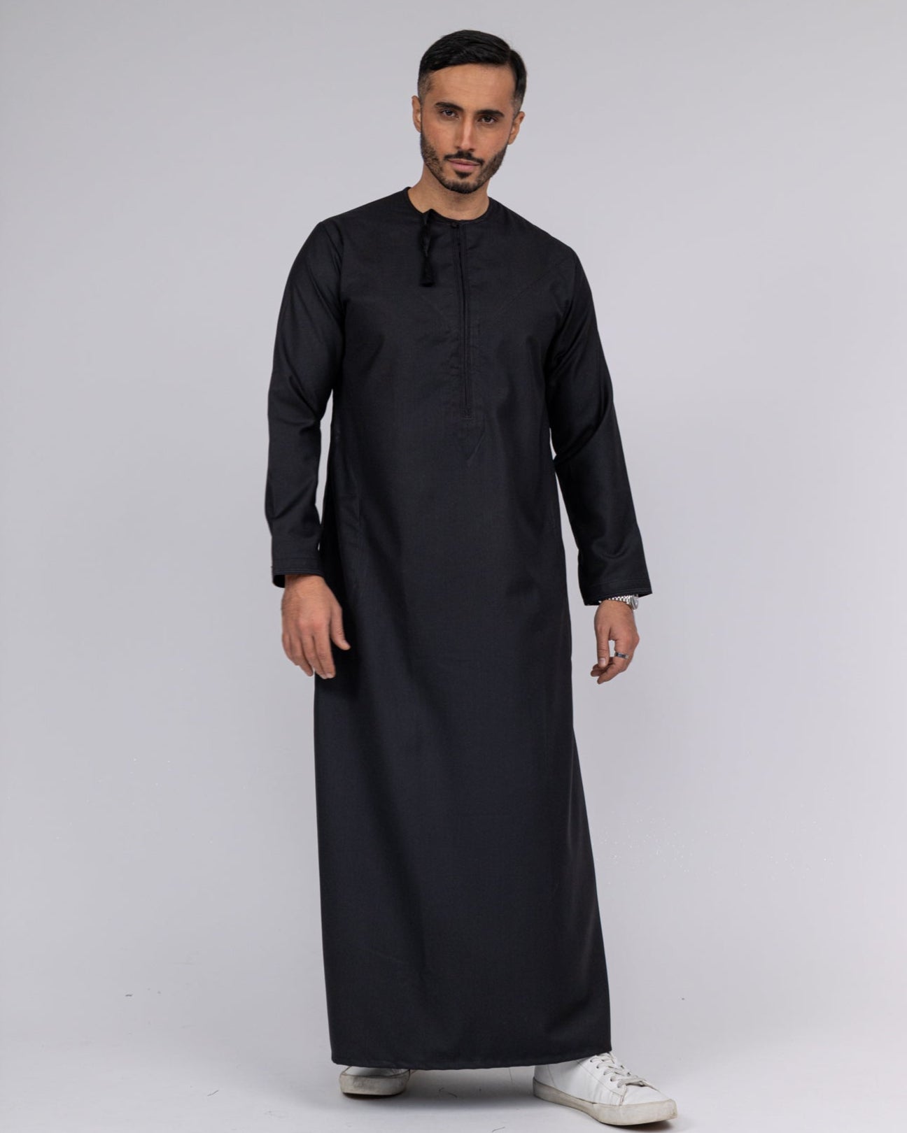 Black Omani Thobe