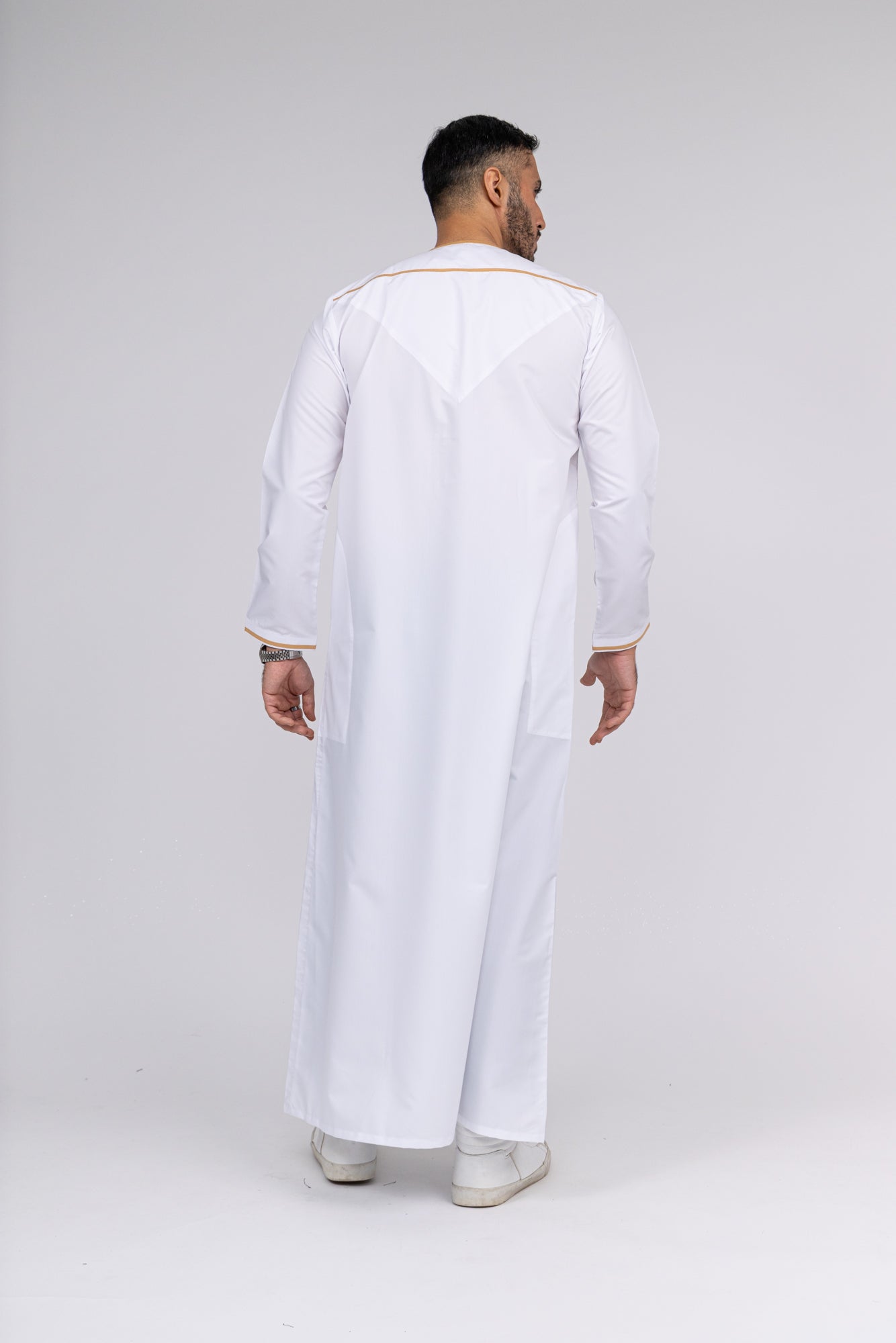 White & Gold Omani Thobe