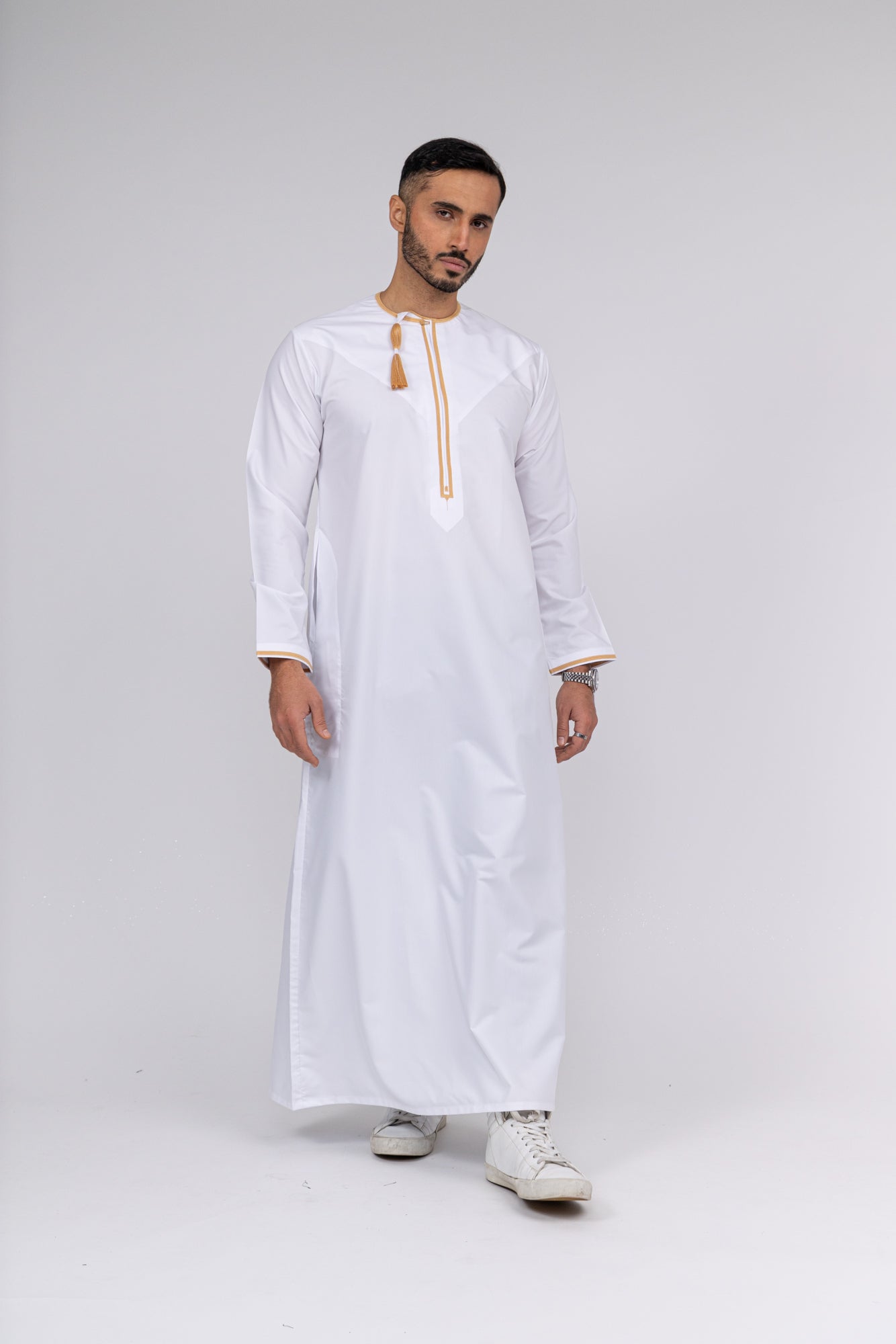 White & Gold Omani Thobe