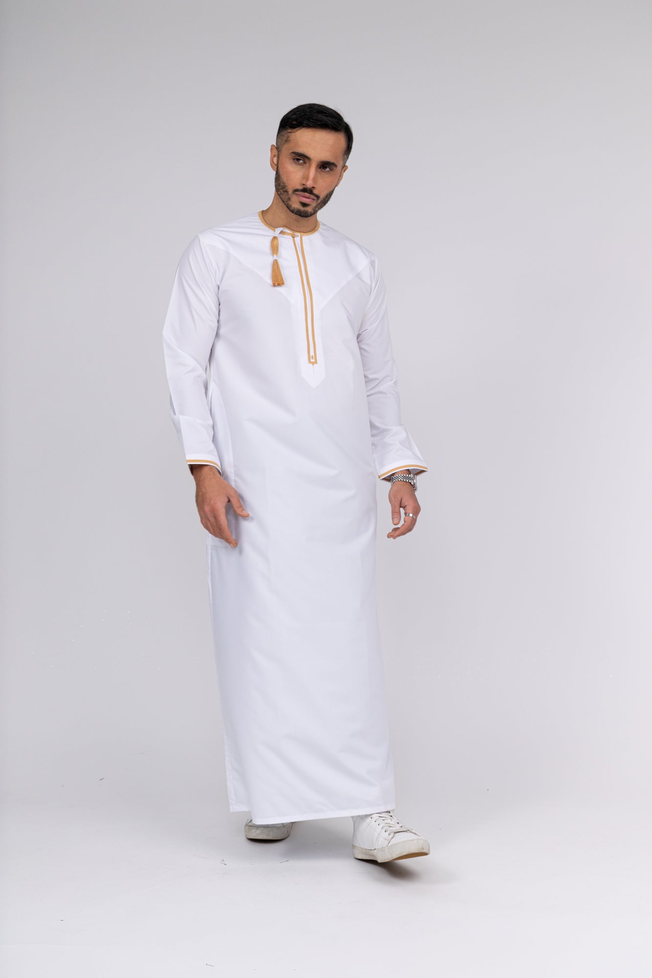 White & Gold Omani Thobe