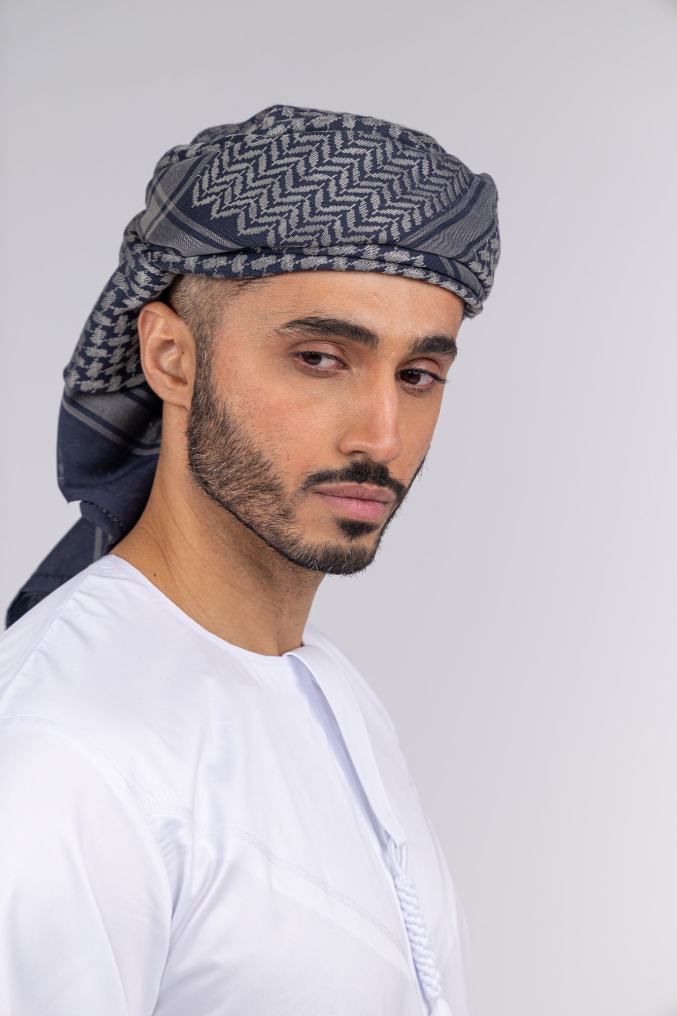 Mens Ready Made Navy Arab Hat Shemagh