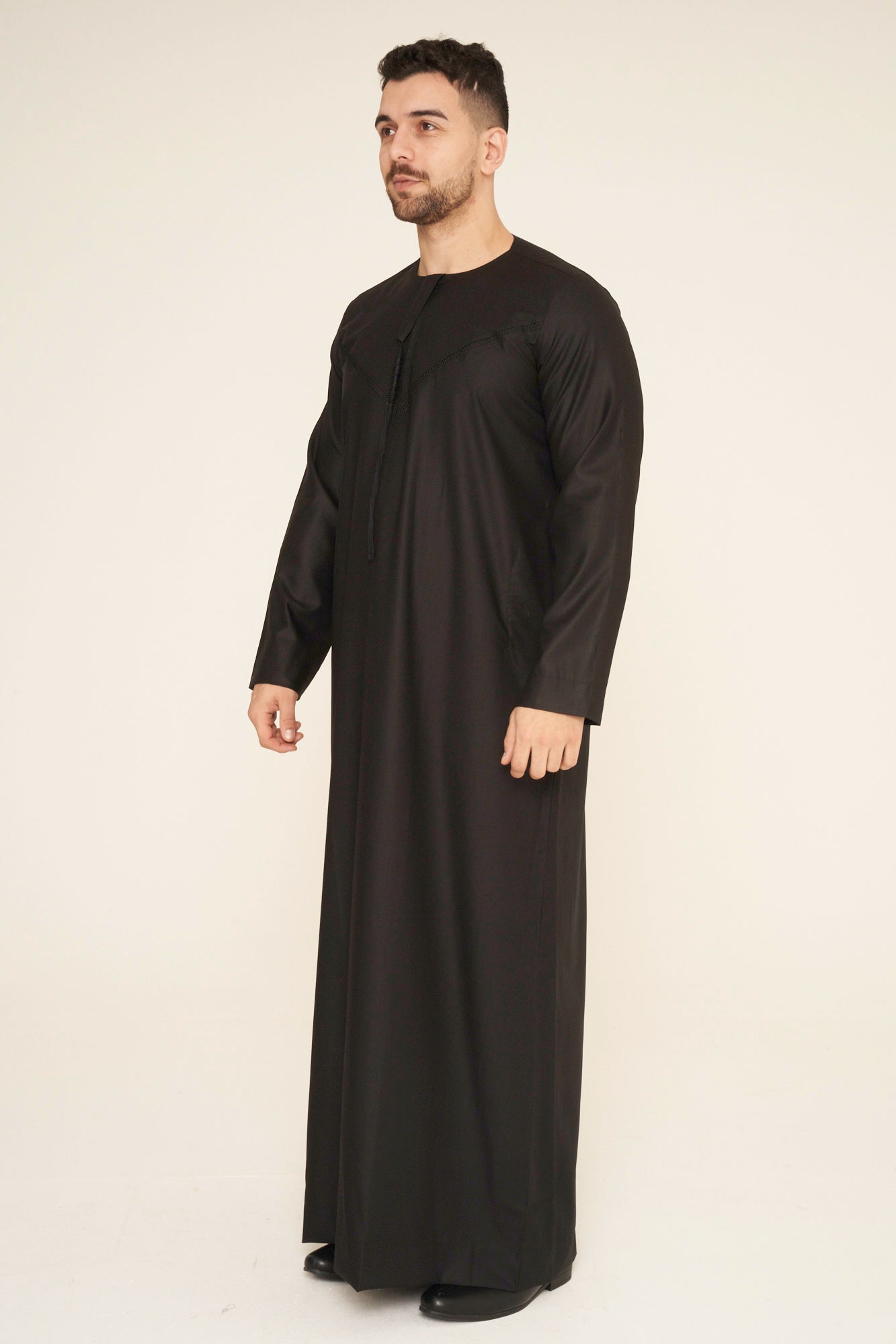 Black Emirati Embroidered Thobe