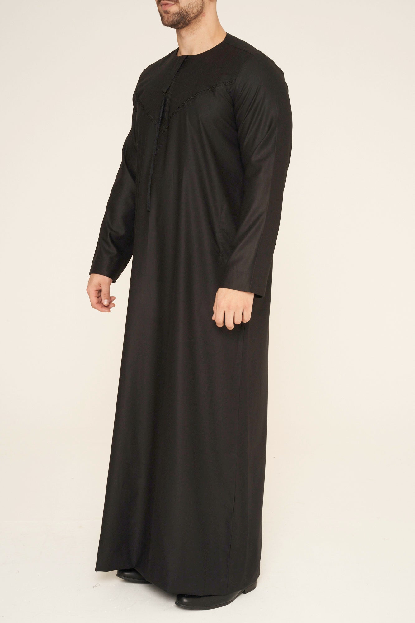 Black Emirati Embroidered Thobe