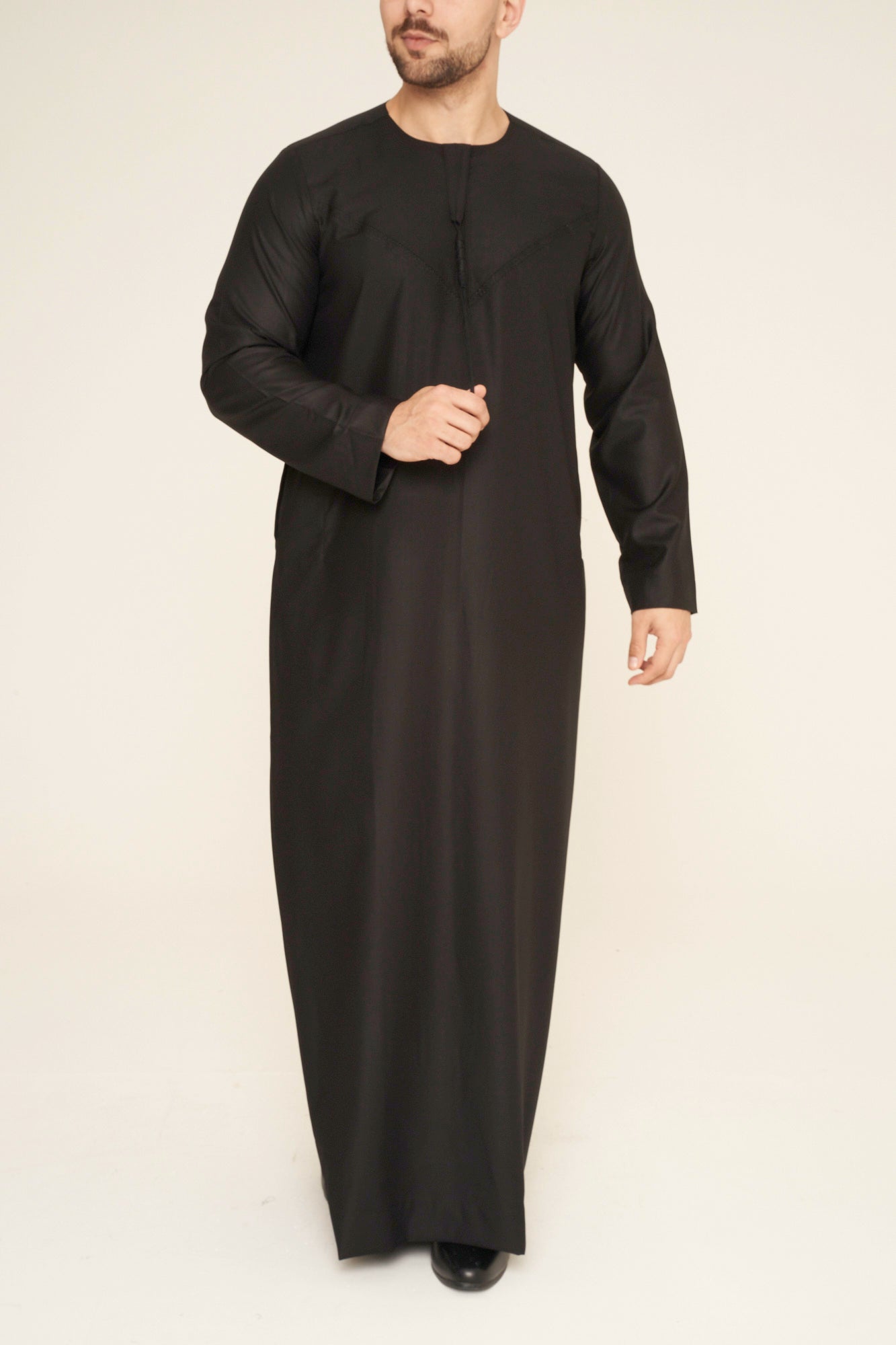 Black Emirati Embroidered Thobe