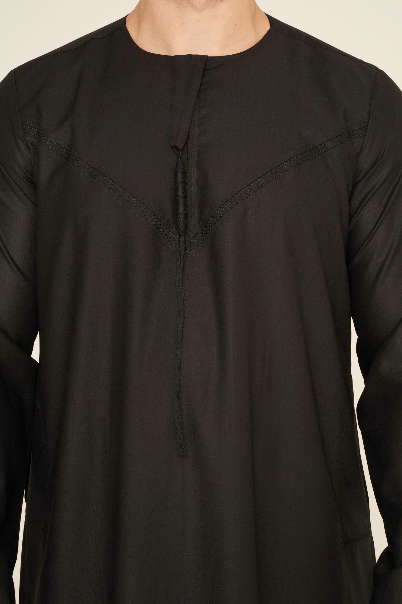 Black Emirati Embroidered Thobe