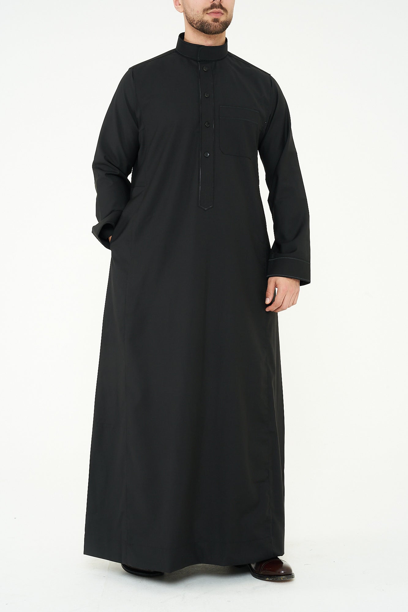 Black Al-Aseel Embroidered Thobe