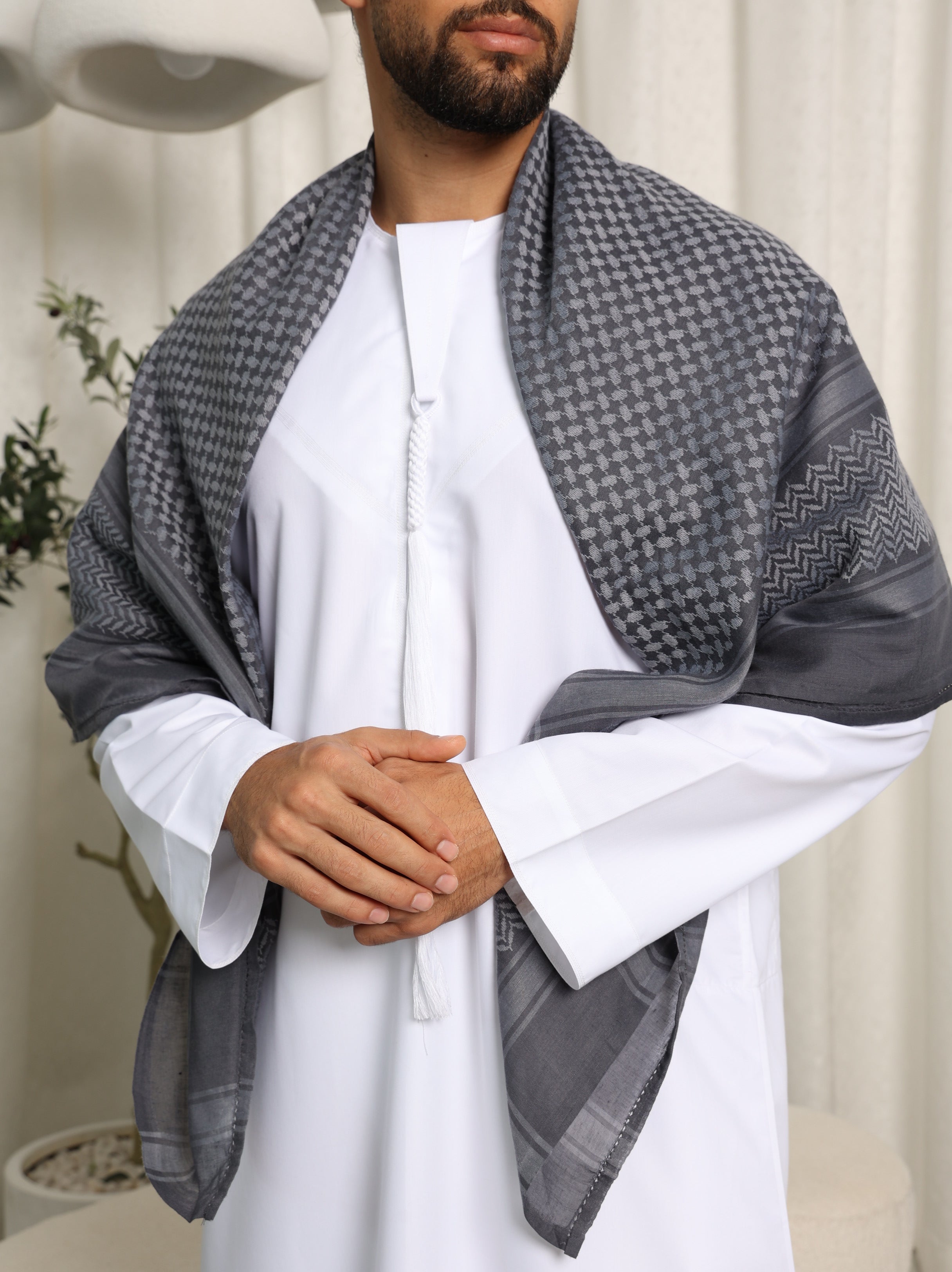 Grey Arab Shemagh