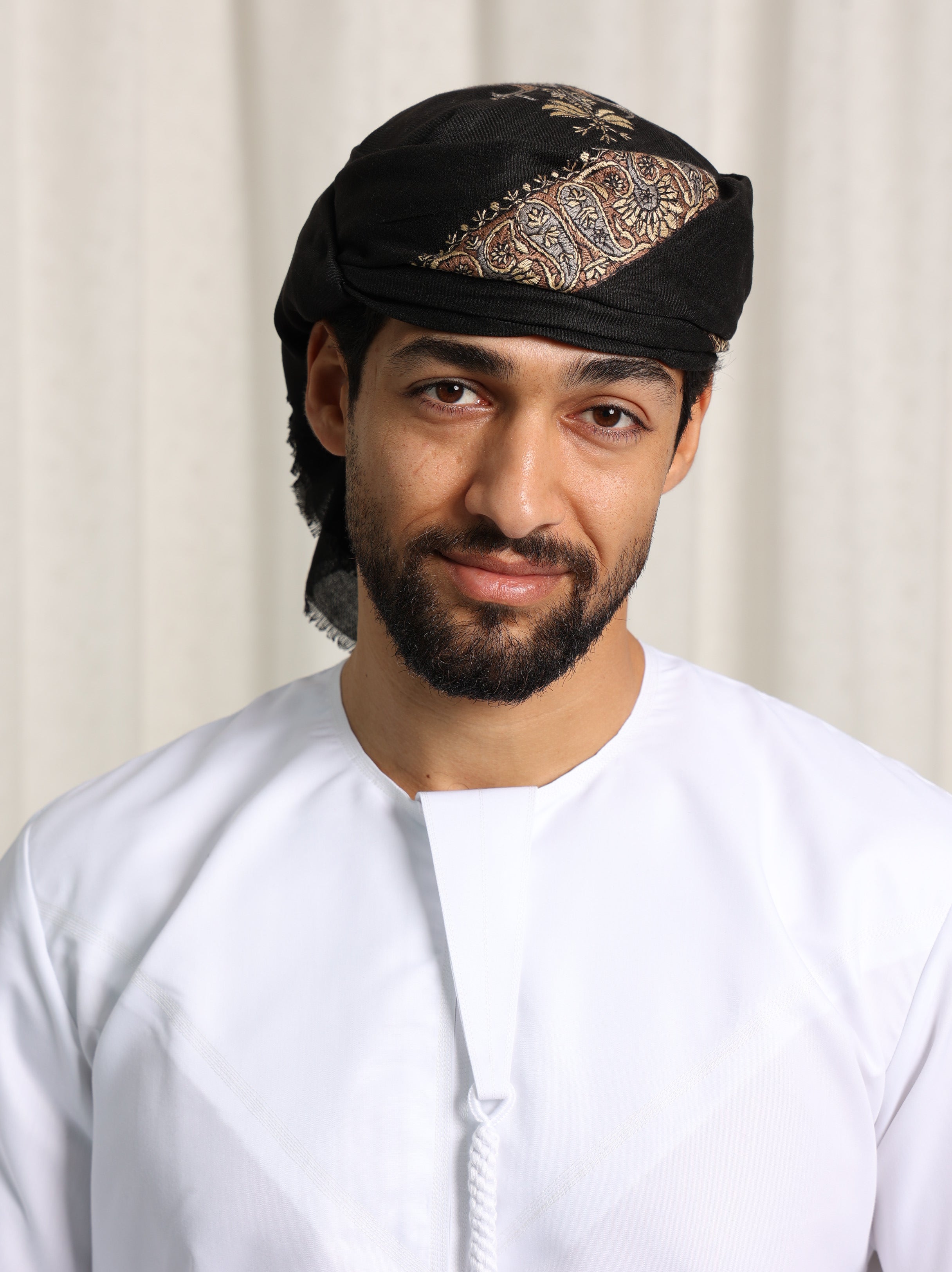 Mens Black Ready Made Yemeni Shemagh