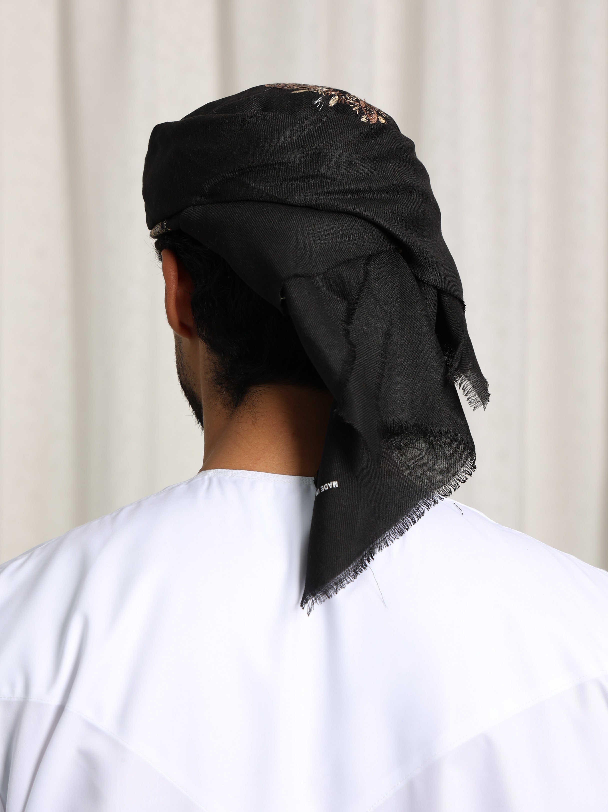 Mens Black Ready Made Yemeni Shemagh