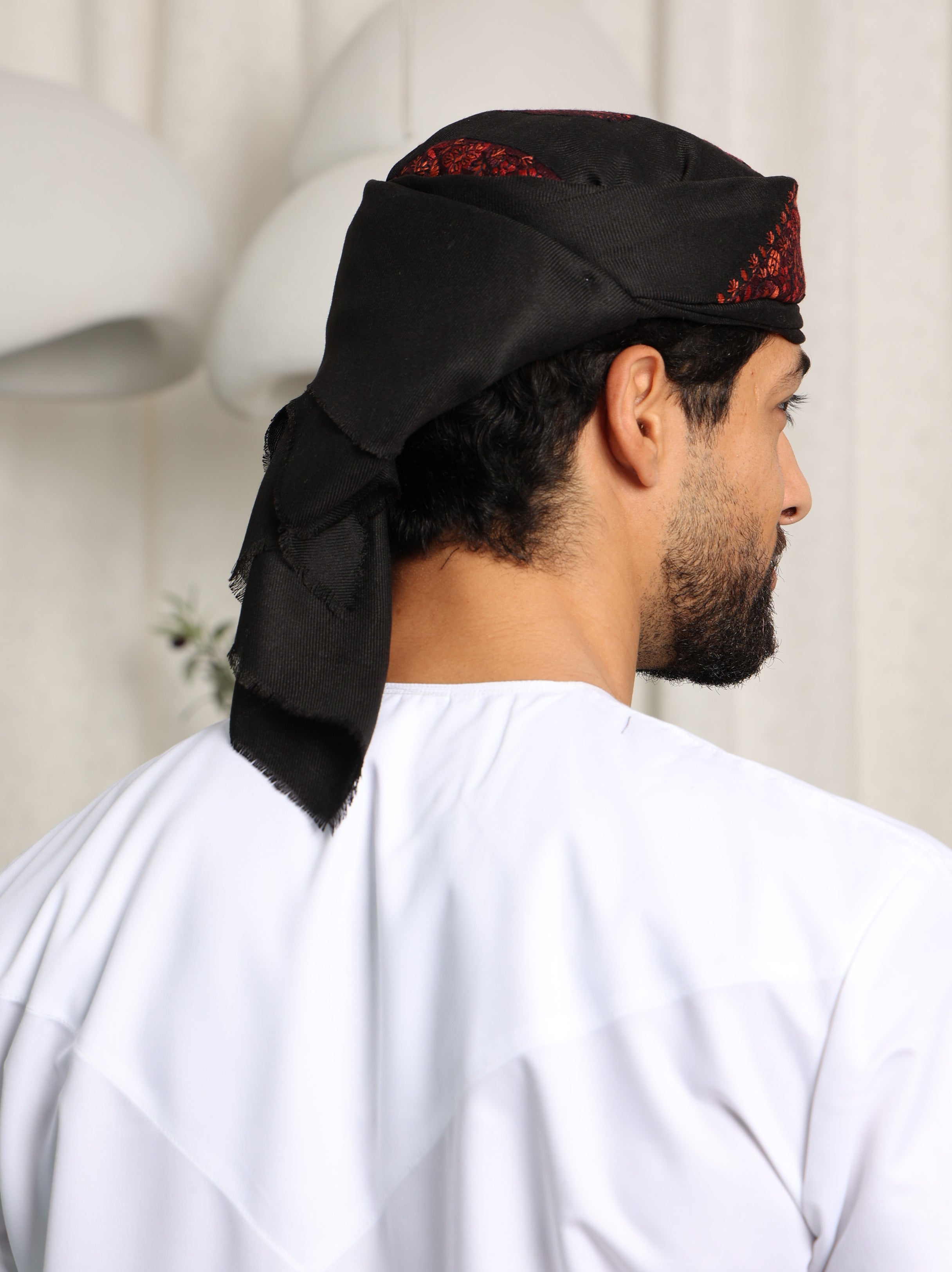 Mens Black Ready Made Yemeni Shemagh