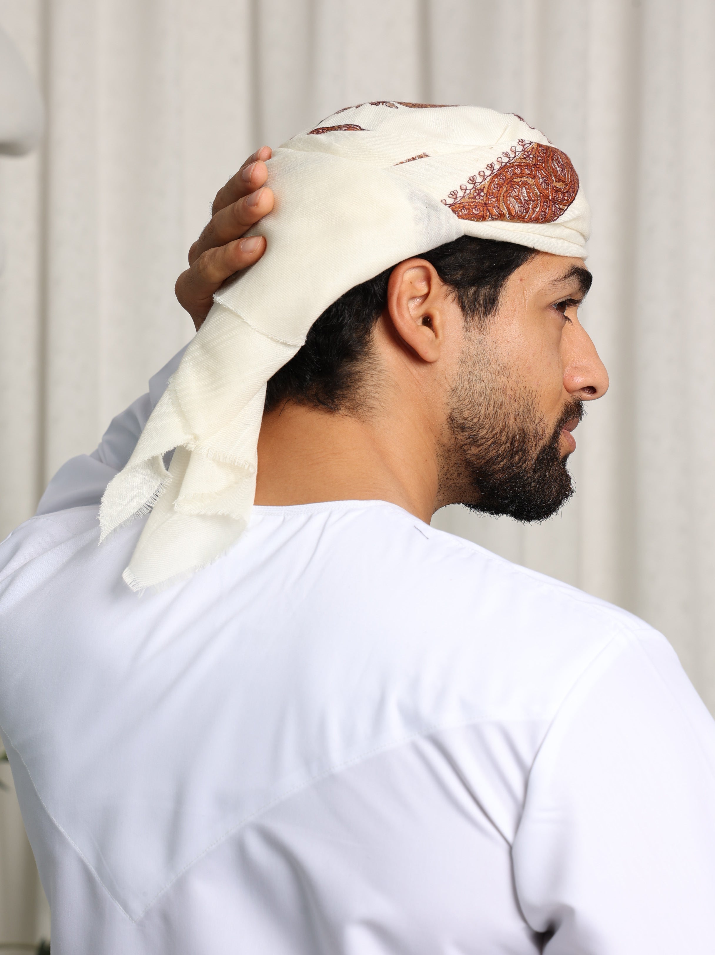 Ready Made Pre-Wrapped & Stitched Shemagh