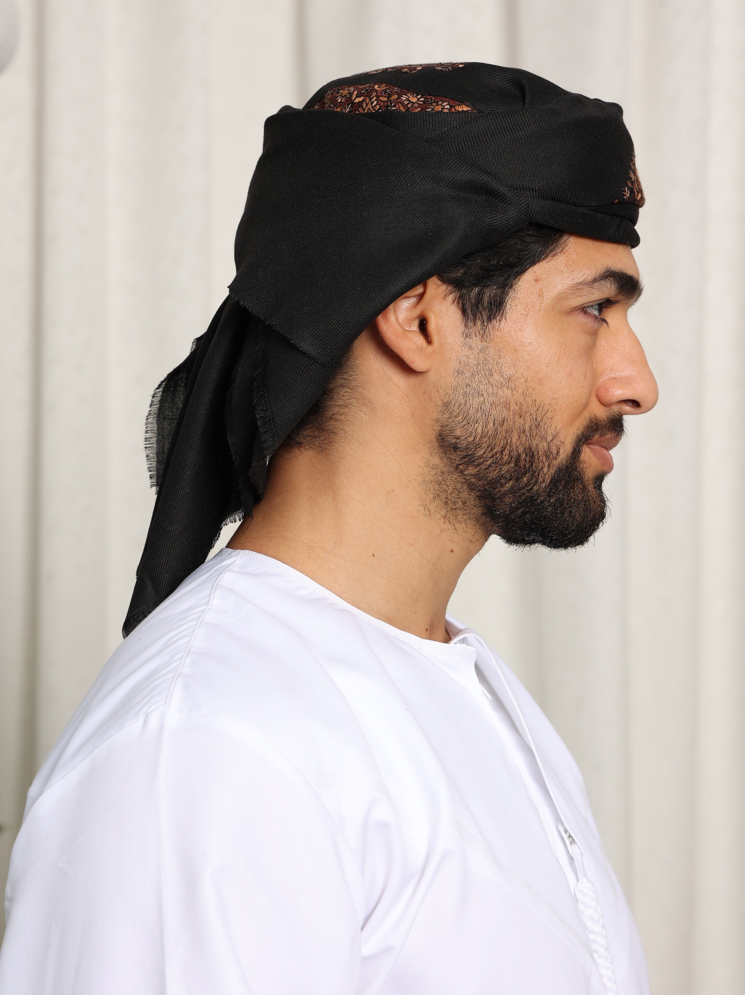 Ready Made Pre-Wrapped & Stitched Shemagh