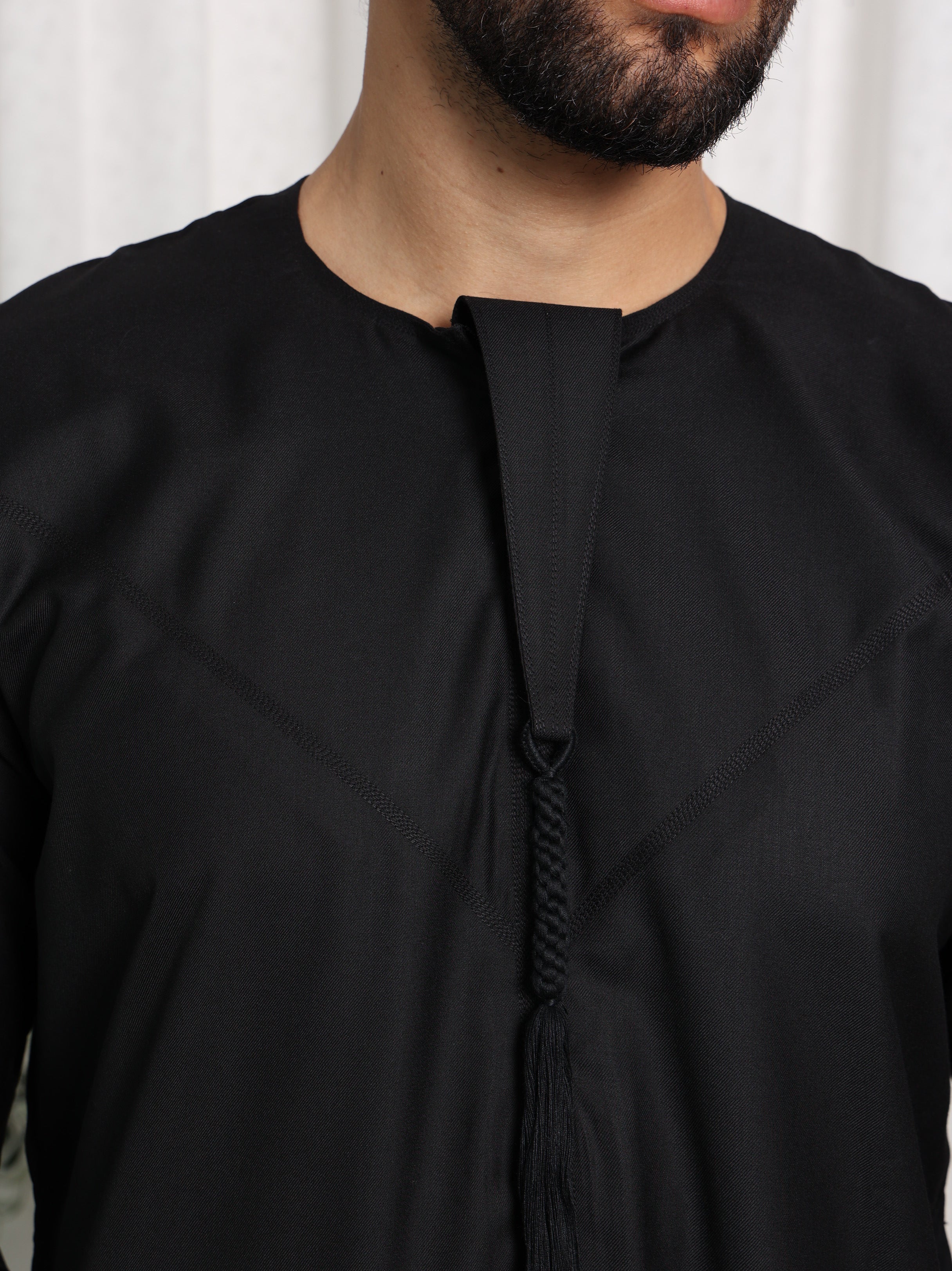 Premium Black Emirati Thobe
