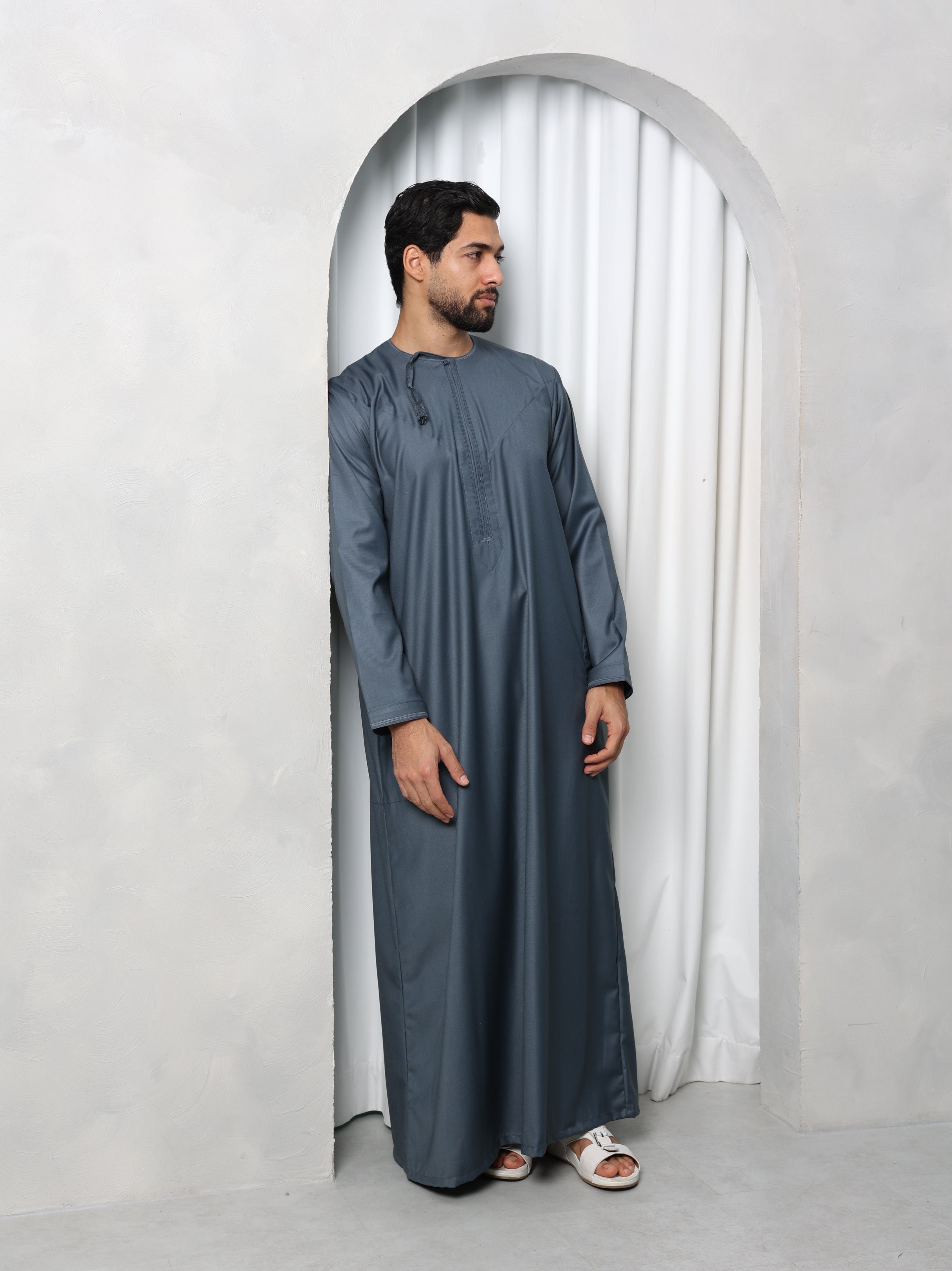 Grey Omani Thobe