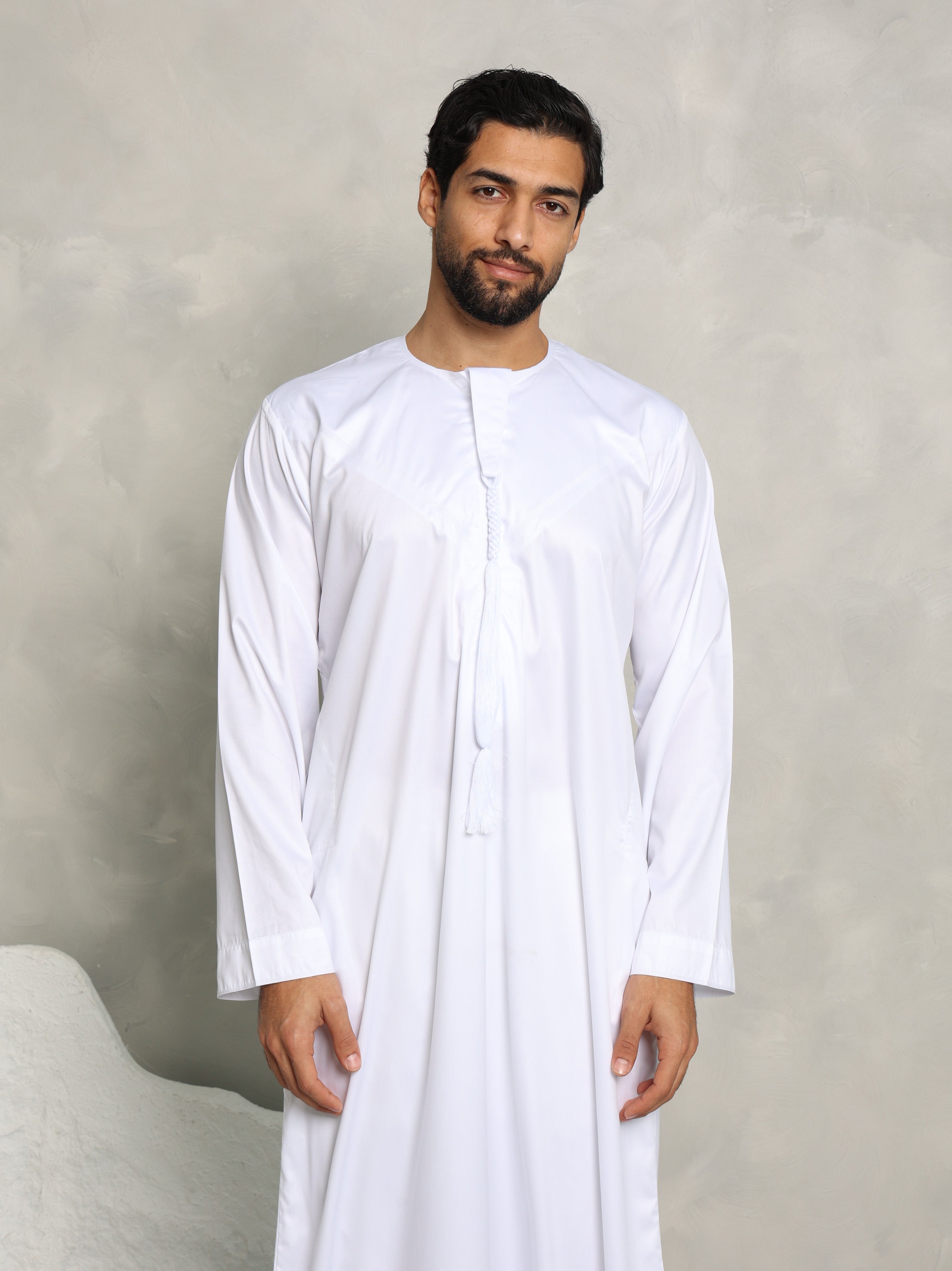White Emirati Thobe