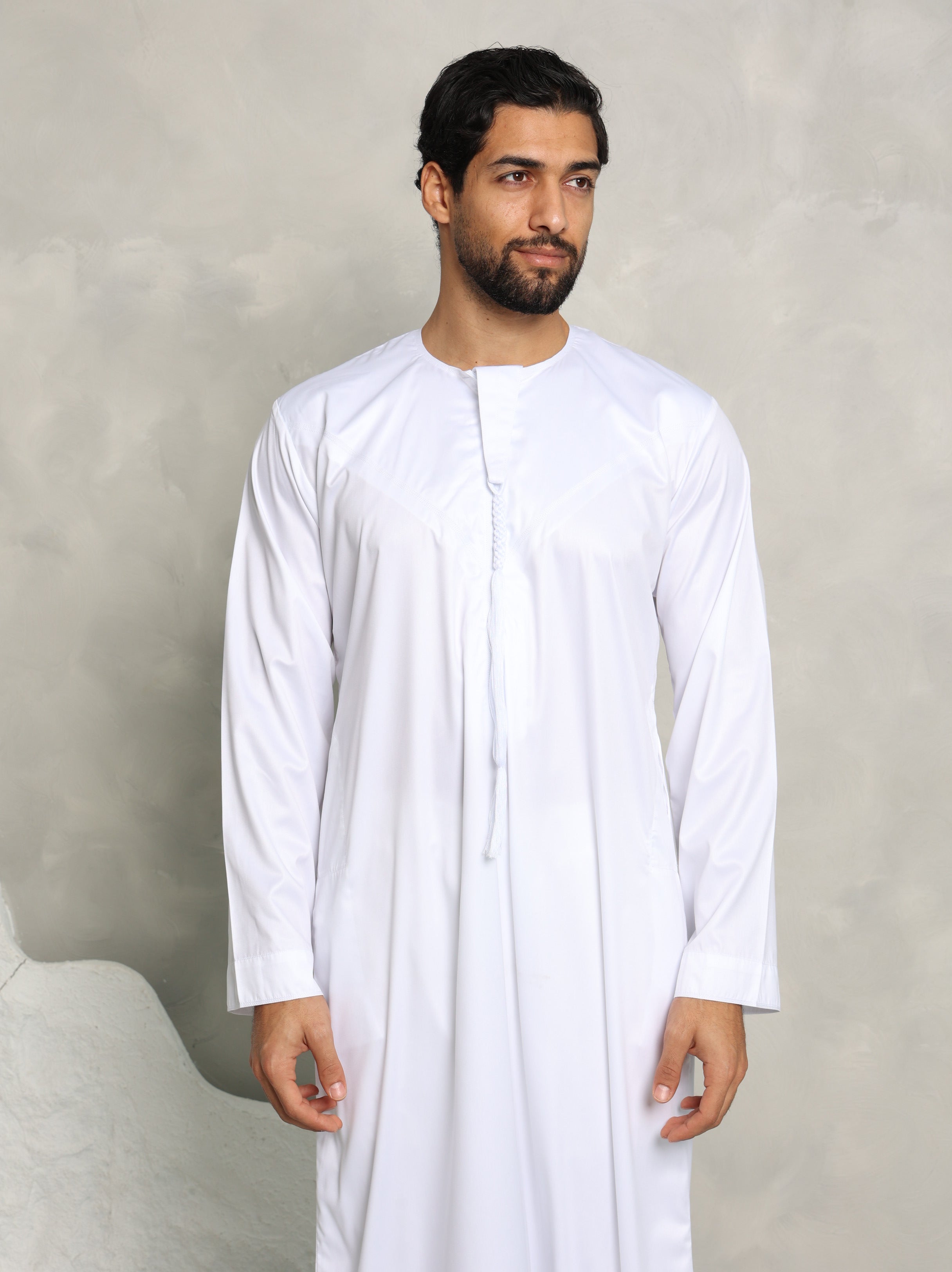 White Emirati Thobe